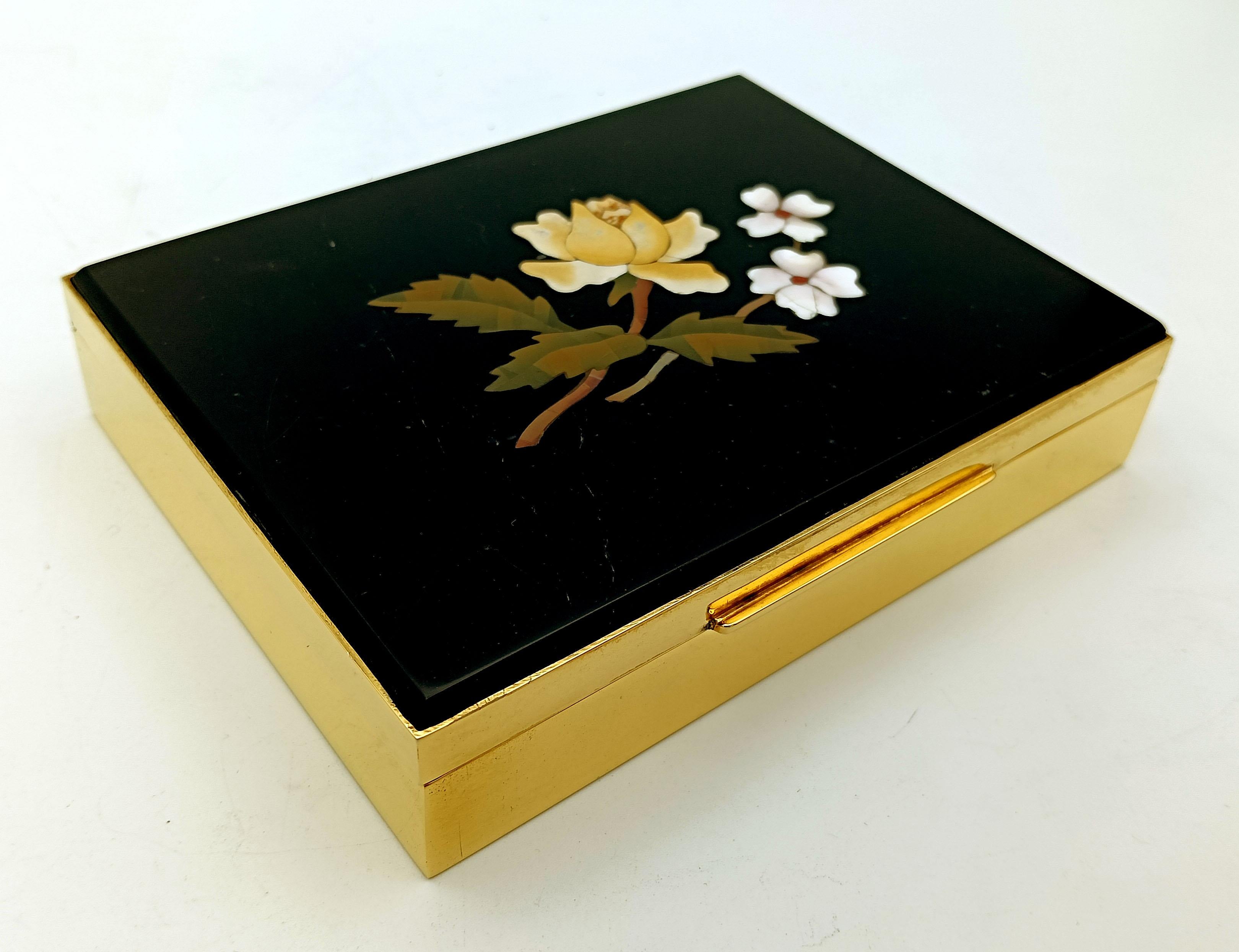 Or Etui à cigarettes en argent sterling plaqué or avec mosaïque Florentine, Salimbeni en vente