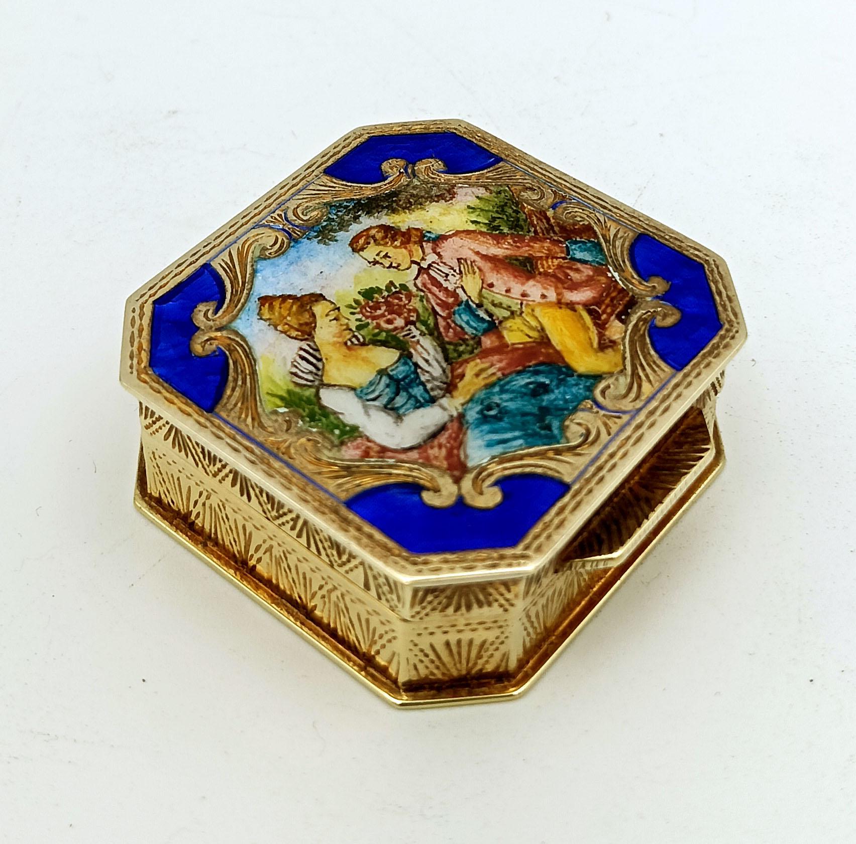 Pastillero de Plata de Ley Dorada con Miniatura de Buccioni, Estilo Luis XVI Chapado en oro en venta