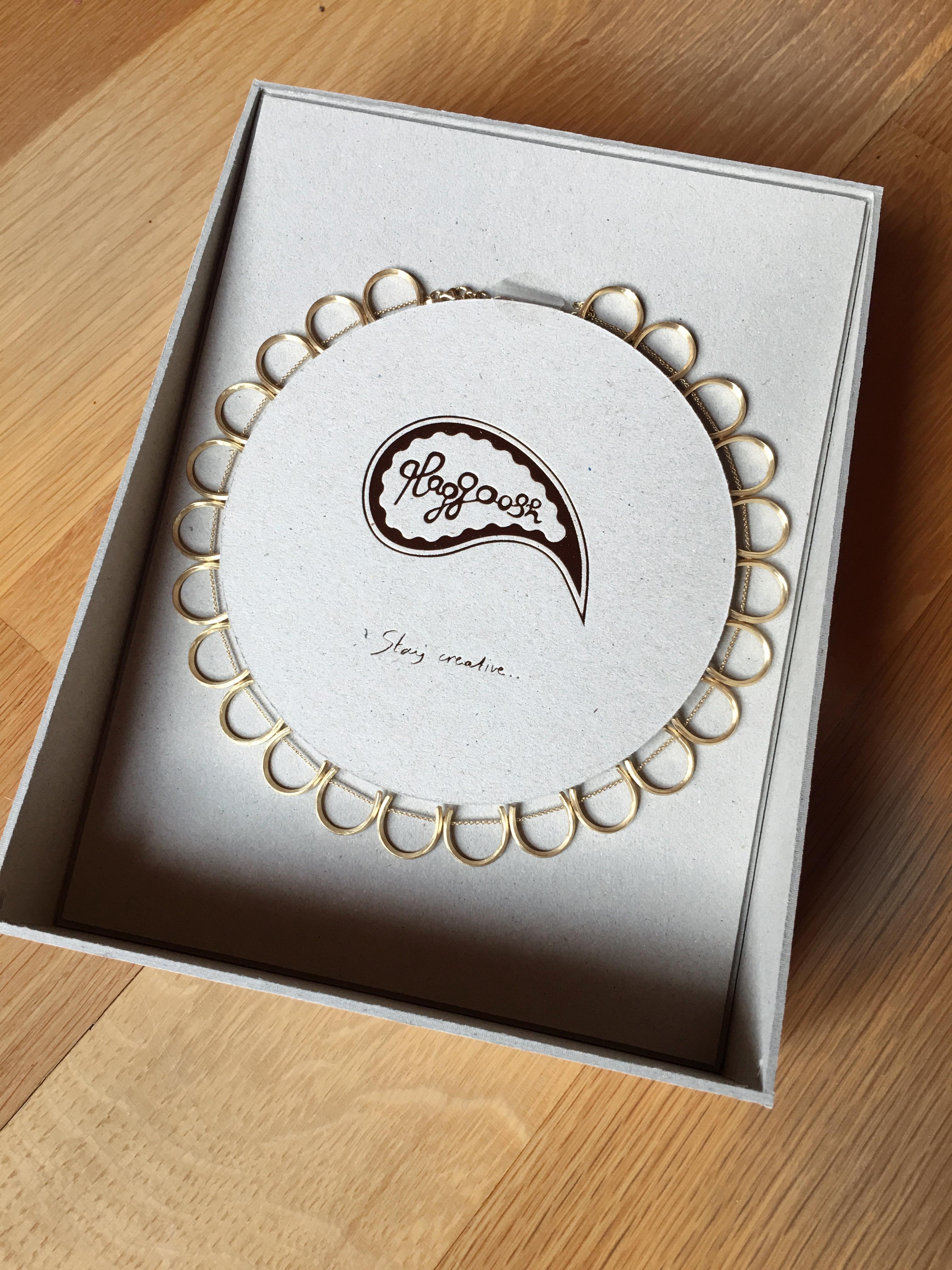 Contemporary Sterling Silver Gold-Plated Round Petal Shaped Motif Greek Chain Necklace For Sale