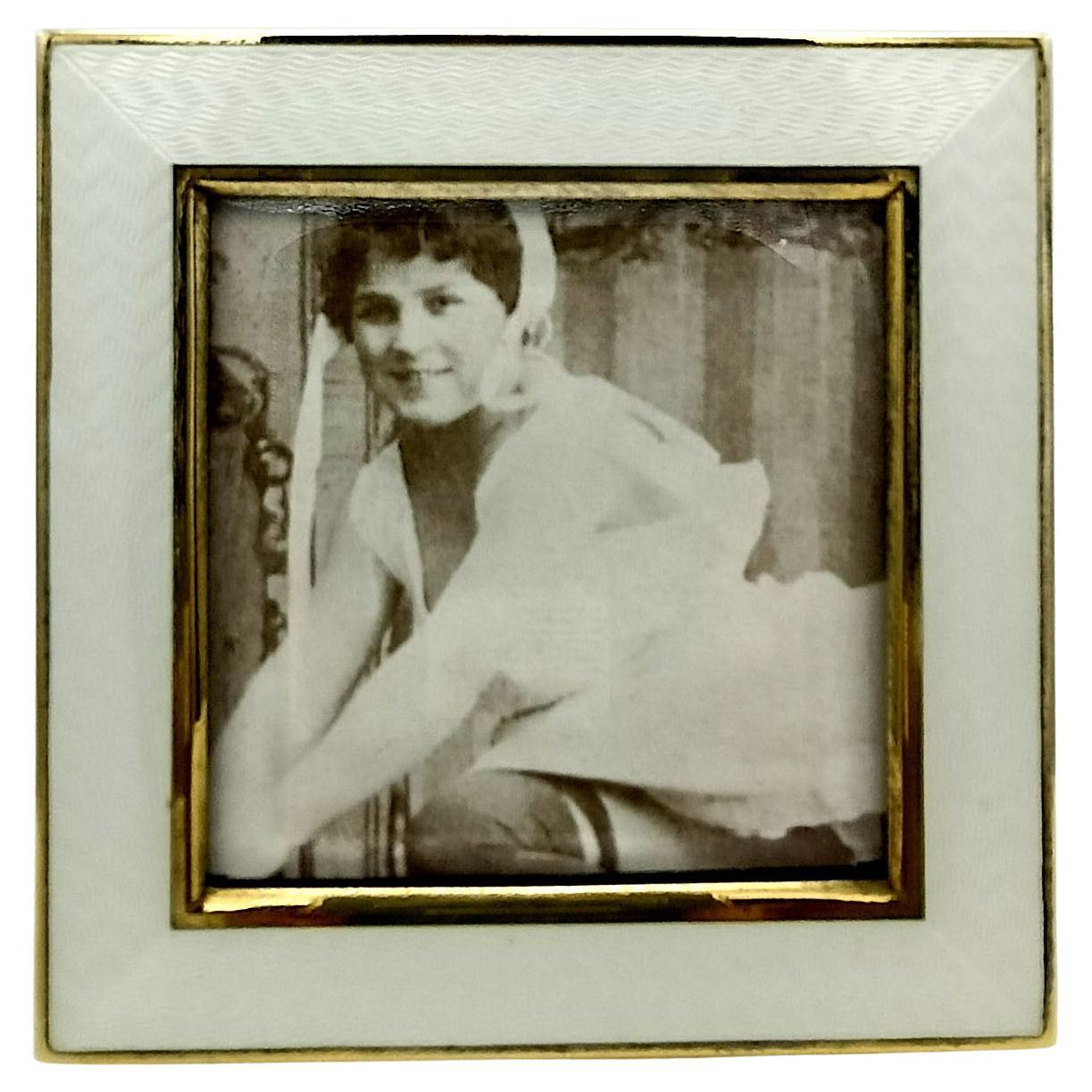 Cadre photo carré en argent sterling plaqué or avec émail translucide Salimbeni en vente