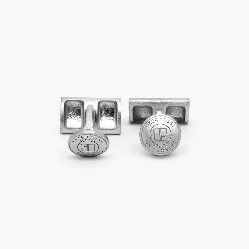 Sterling Silver Graffiato Cufflinks In New Condition For Sale In Fulham business exchange, London