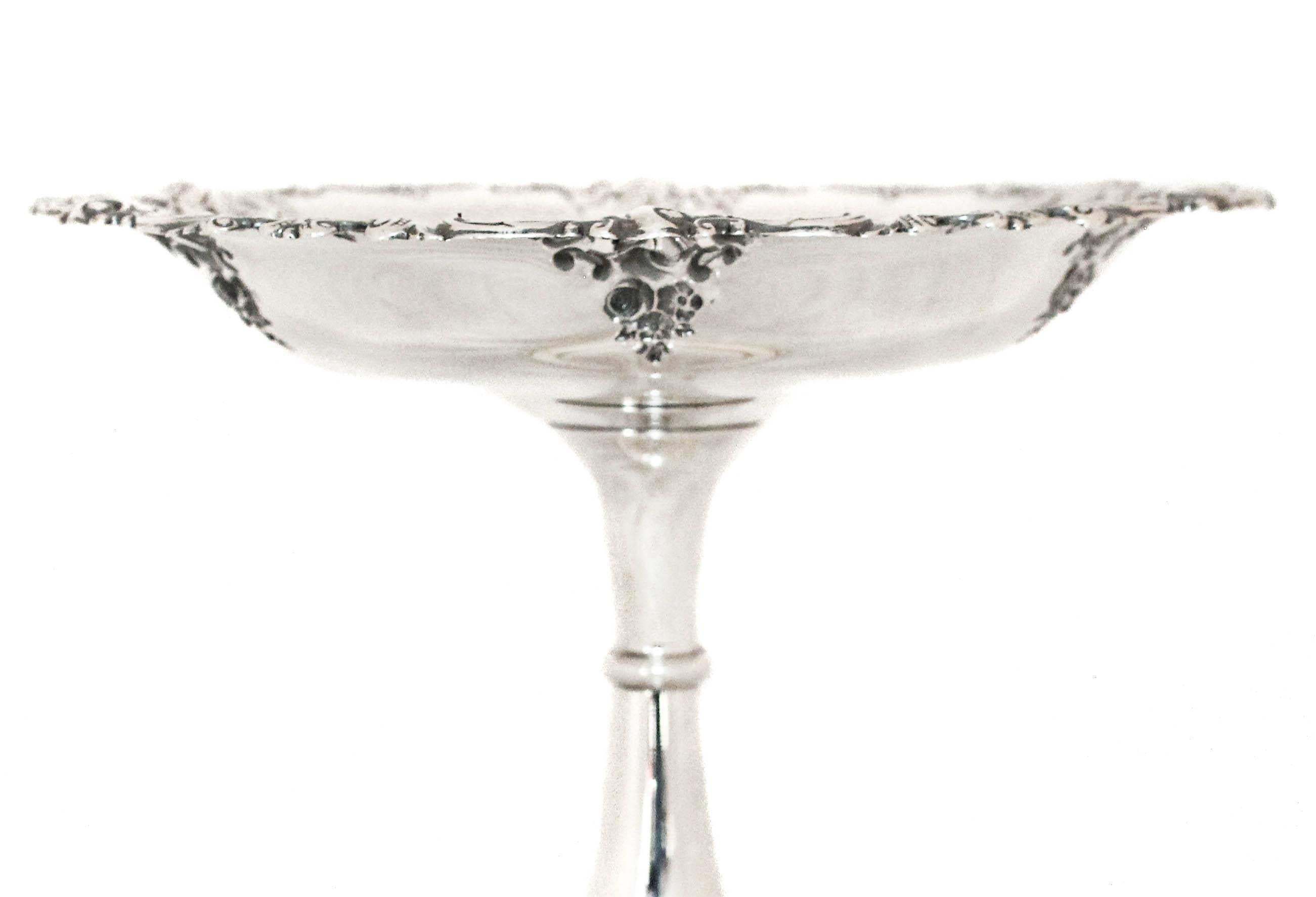 Compota Grande Barroca de Plata de Ley en Excelente estado para la venta en Brooklyn, NY