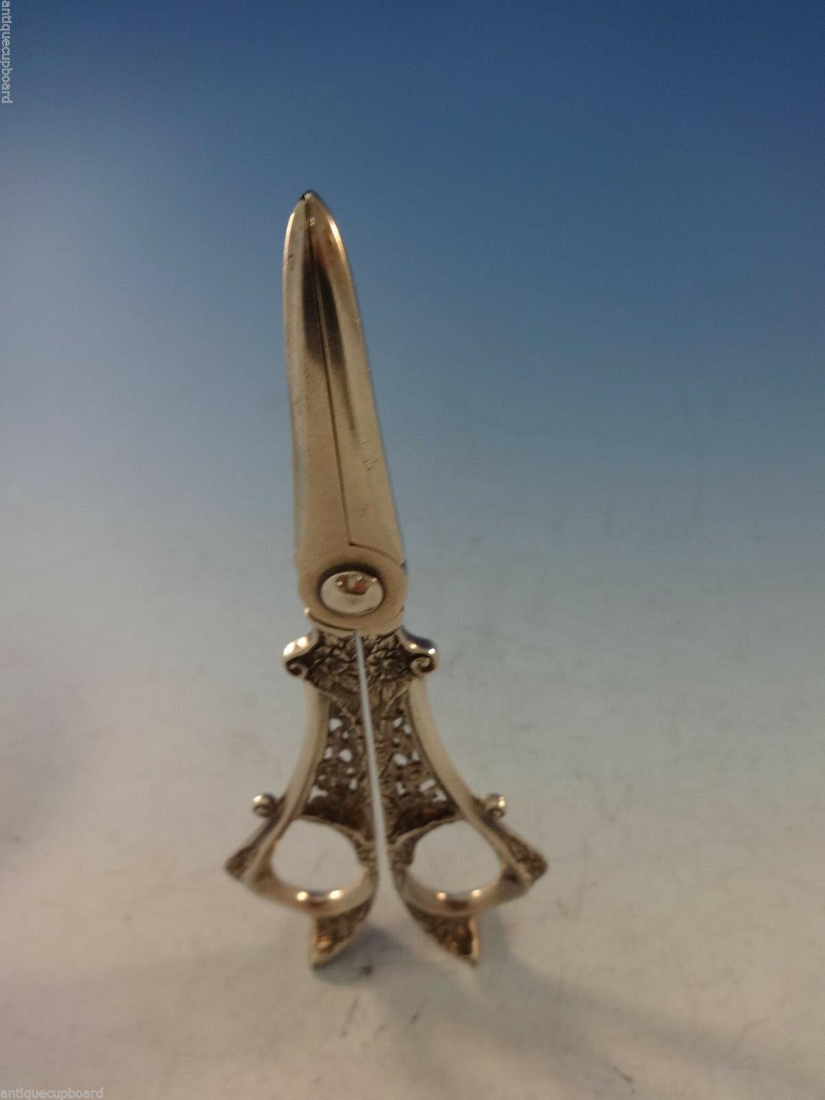 Sterling Silver Grape Shears Pierced Chased Black Starr & Frost, circa 1890s In Excellent Condition In Big Bend, WI