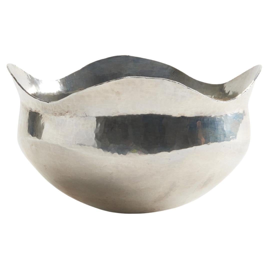 Ciotola in argento martellato di Jan Lundgren