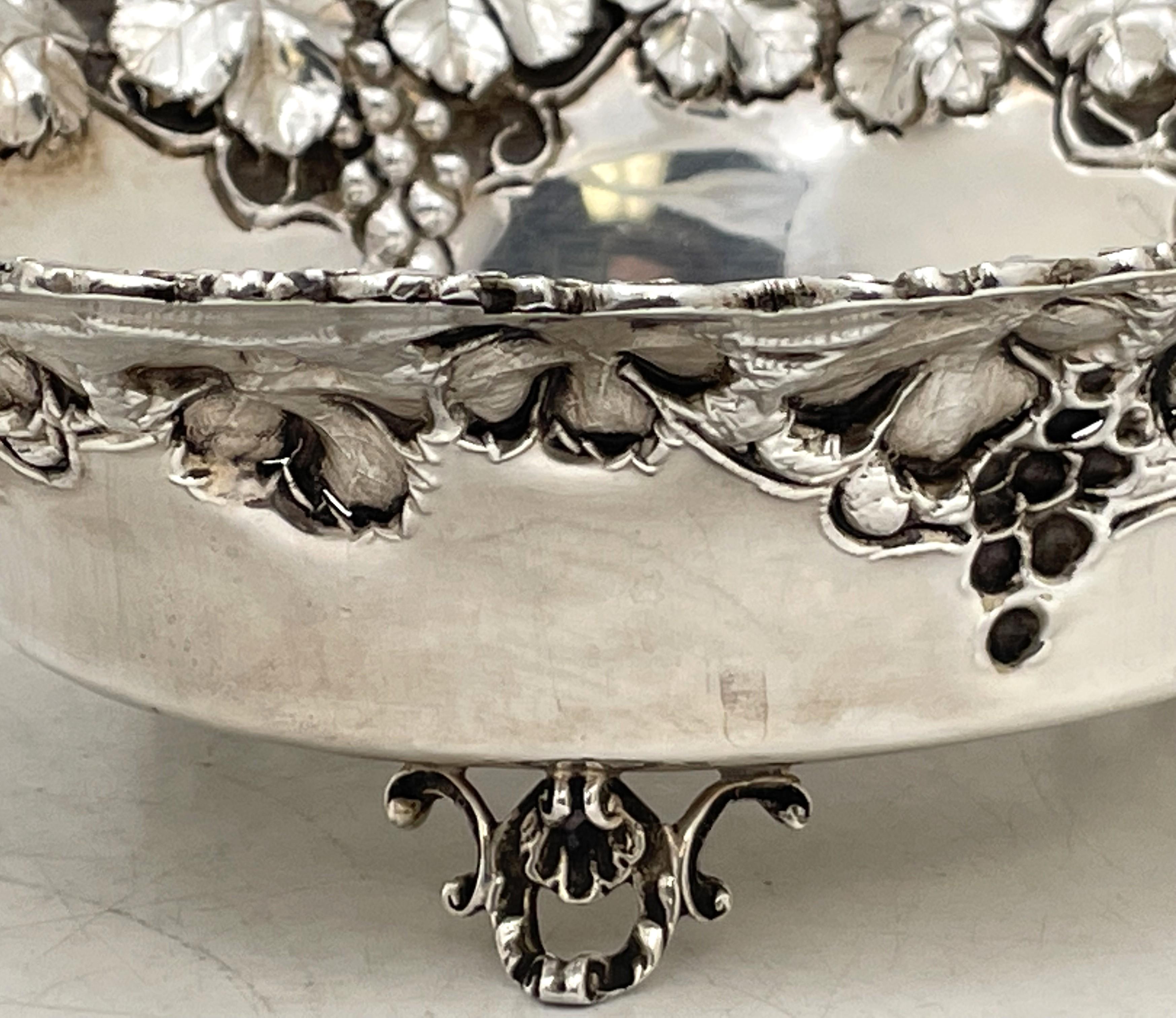 20th Century Sterling Silver Hammered Repousse Bowl with Leaves & Vine Motifs For Sale