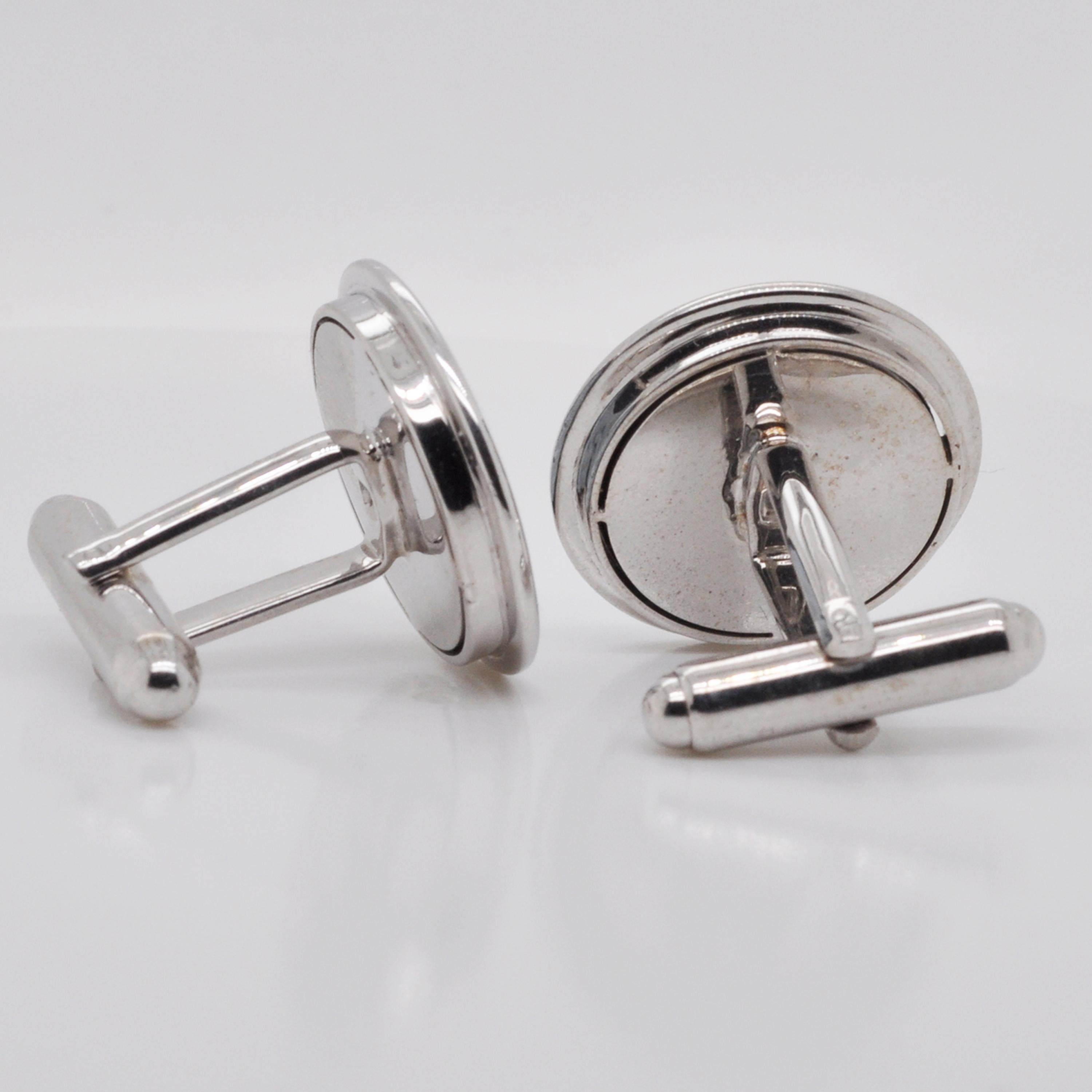 Sterling Silver Hand Carved Chalcedony Ship Yacht Cufflinks For Sale 1
