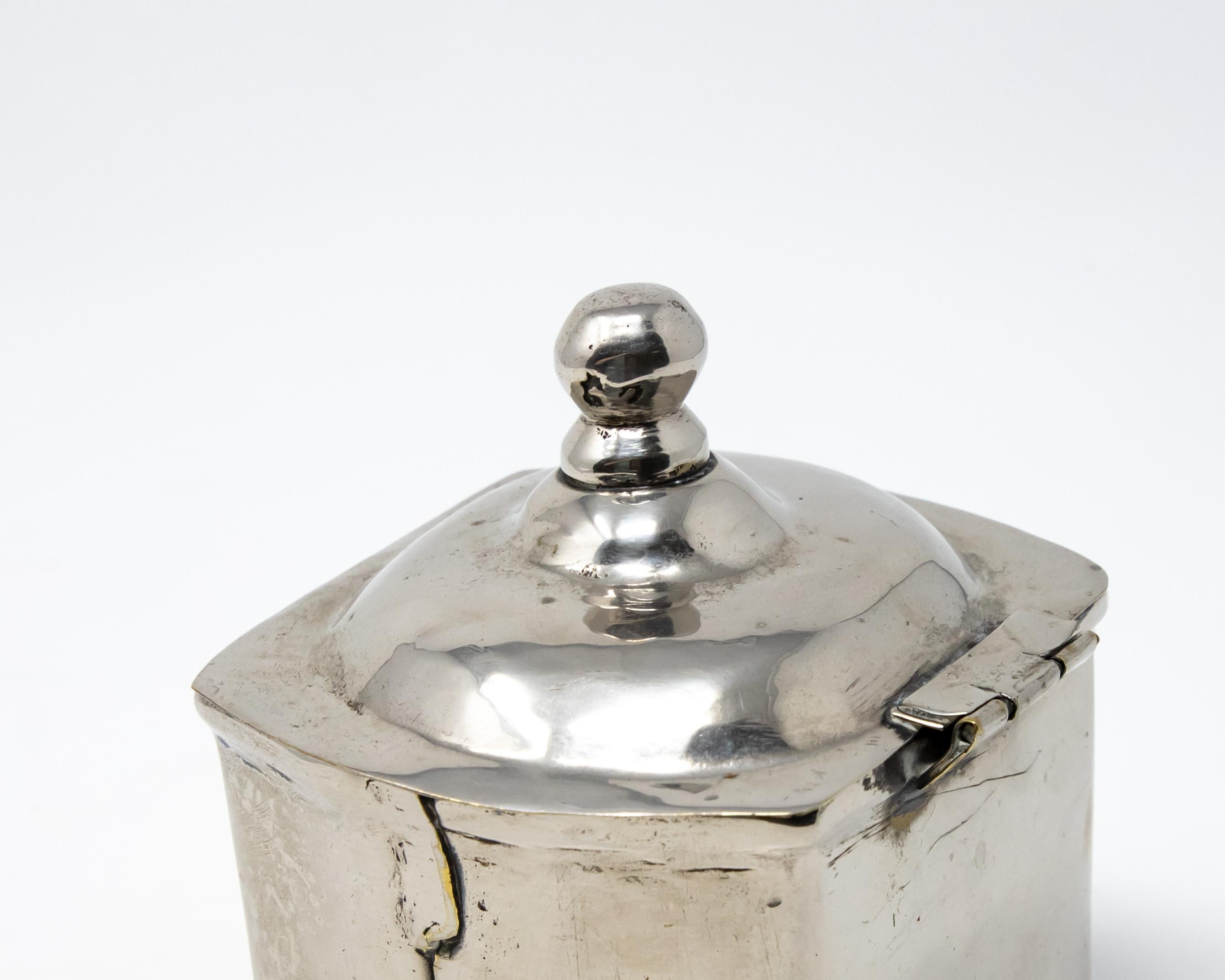 Sterling Silver Handcrafted Tea Caddy In Fair Condition For Sale In Cookeville, TN