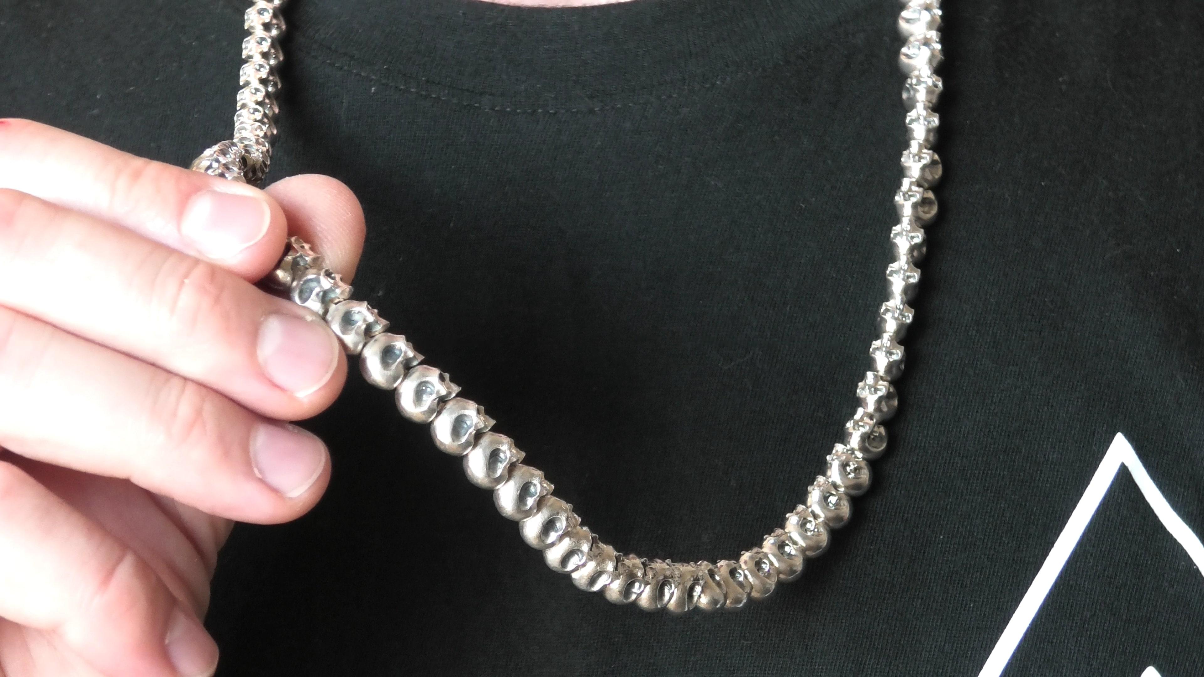 Portachiavi con teschio in argento A Link in vendita 4