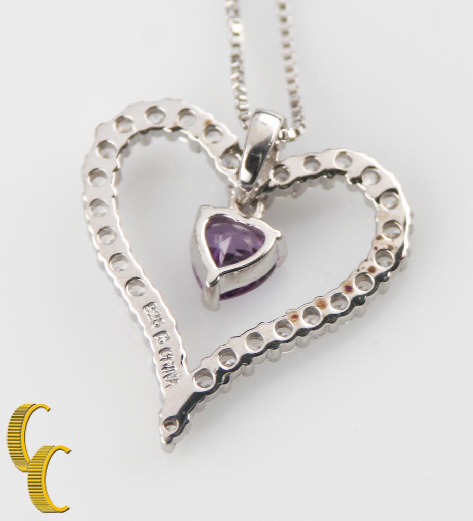 Ciondolo con zaffiro penzolante in cornice a cuore in argento 925 con catenina da 16
