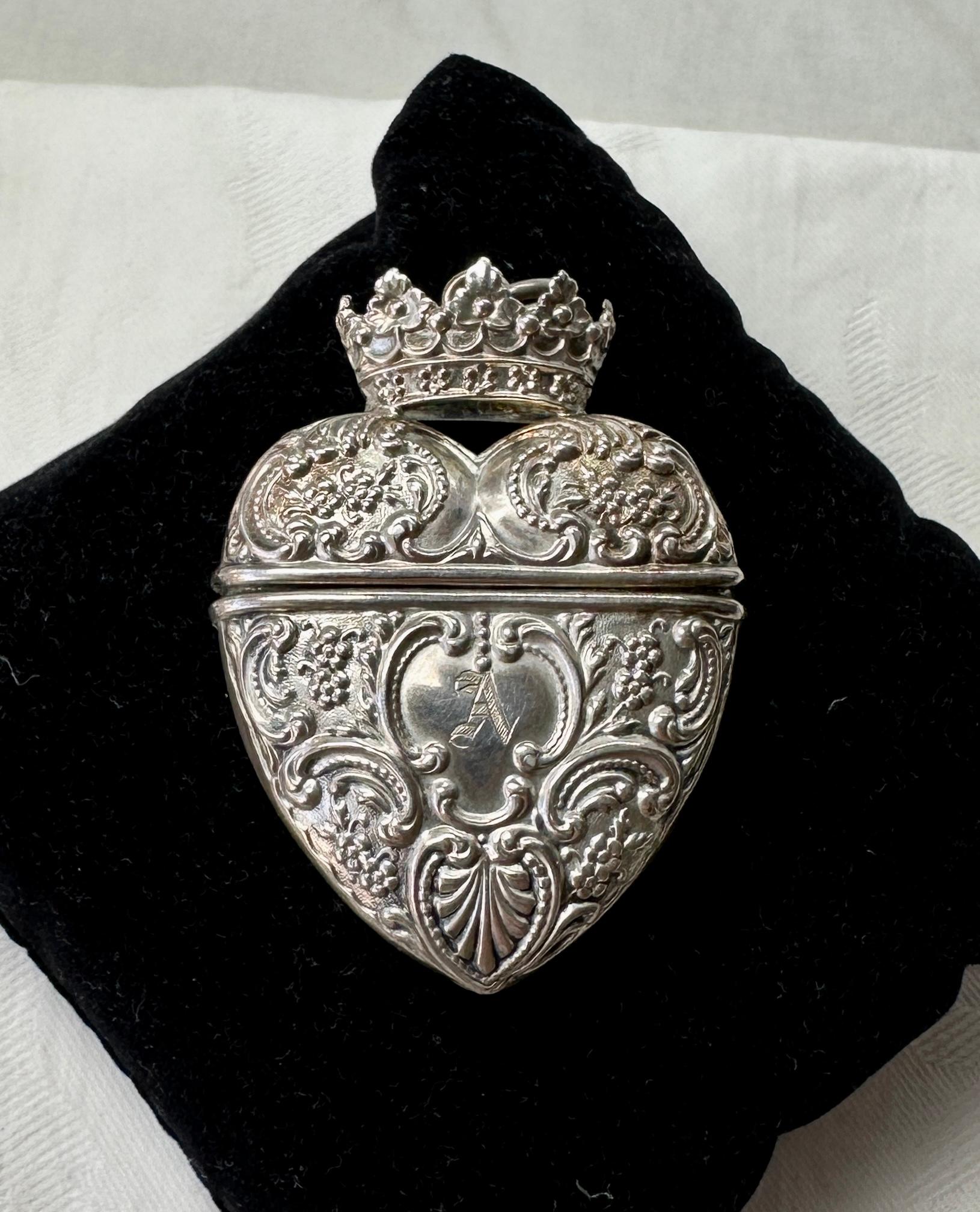 Victorian Sterling Silver Heart Locket Pendant Necklace Vinaigrette Foster & Bailey 