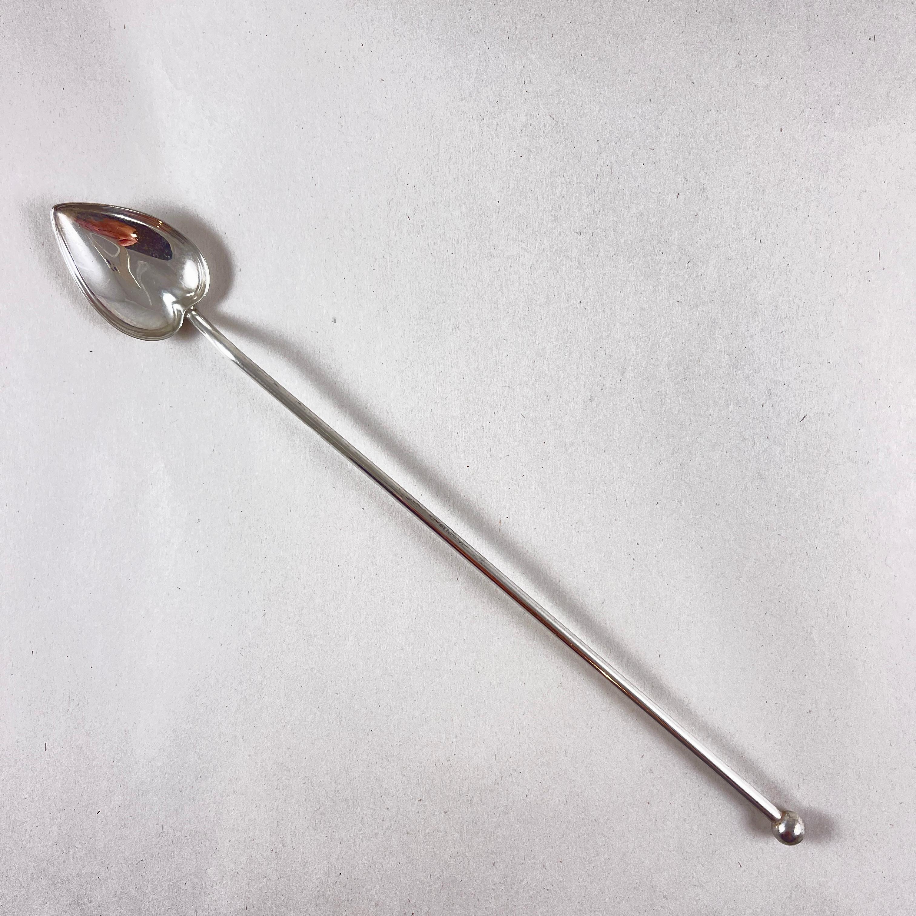 Sterling Silver Highball or Iced Tea Heart Bowl Stirring Straws, Set of 12 In Good Condition For Sale In Philadelphia, PA