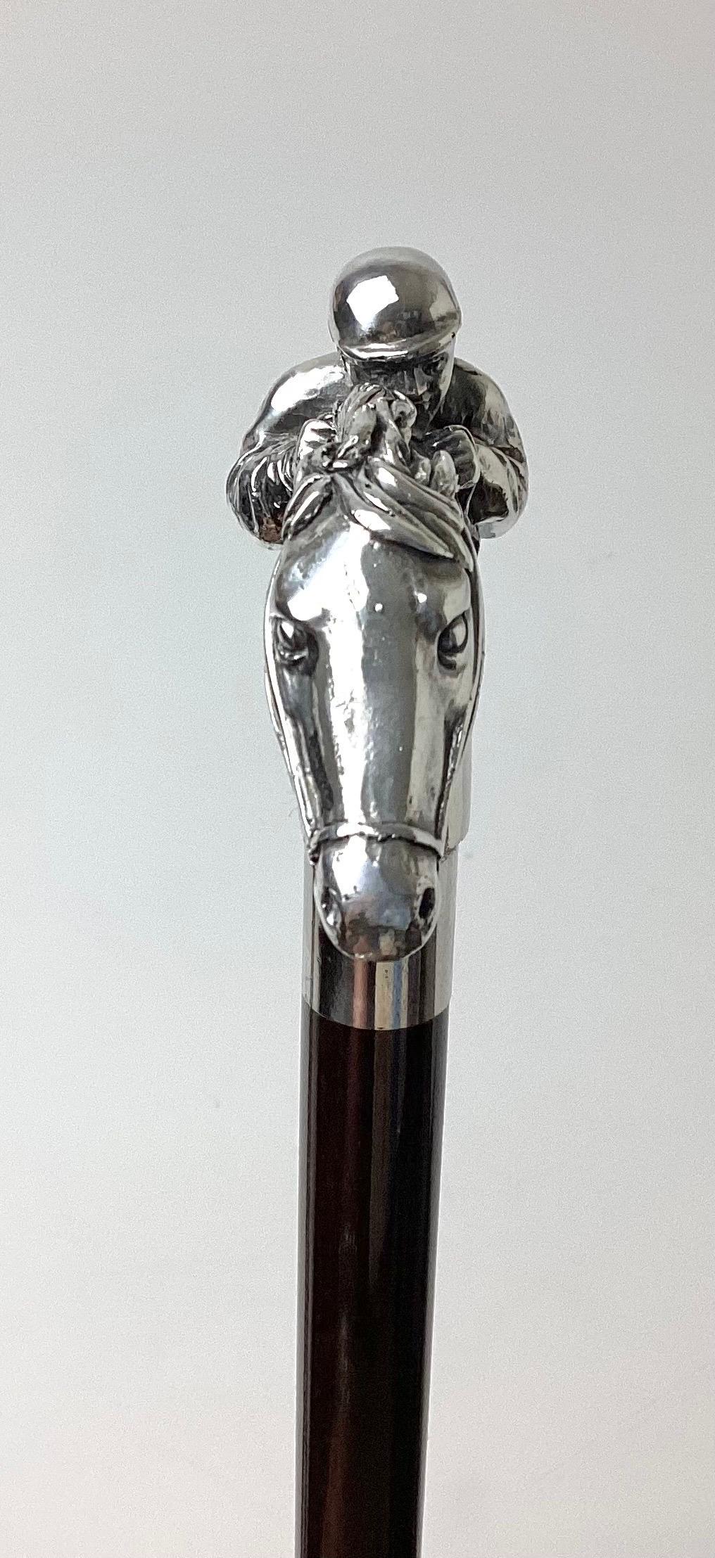 Walking Cane Stick aus Sterlingsilber mit Pferd und Jockey (20. Jahrhundert) im Angebot