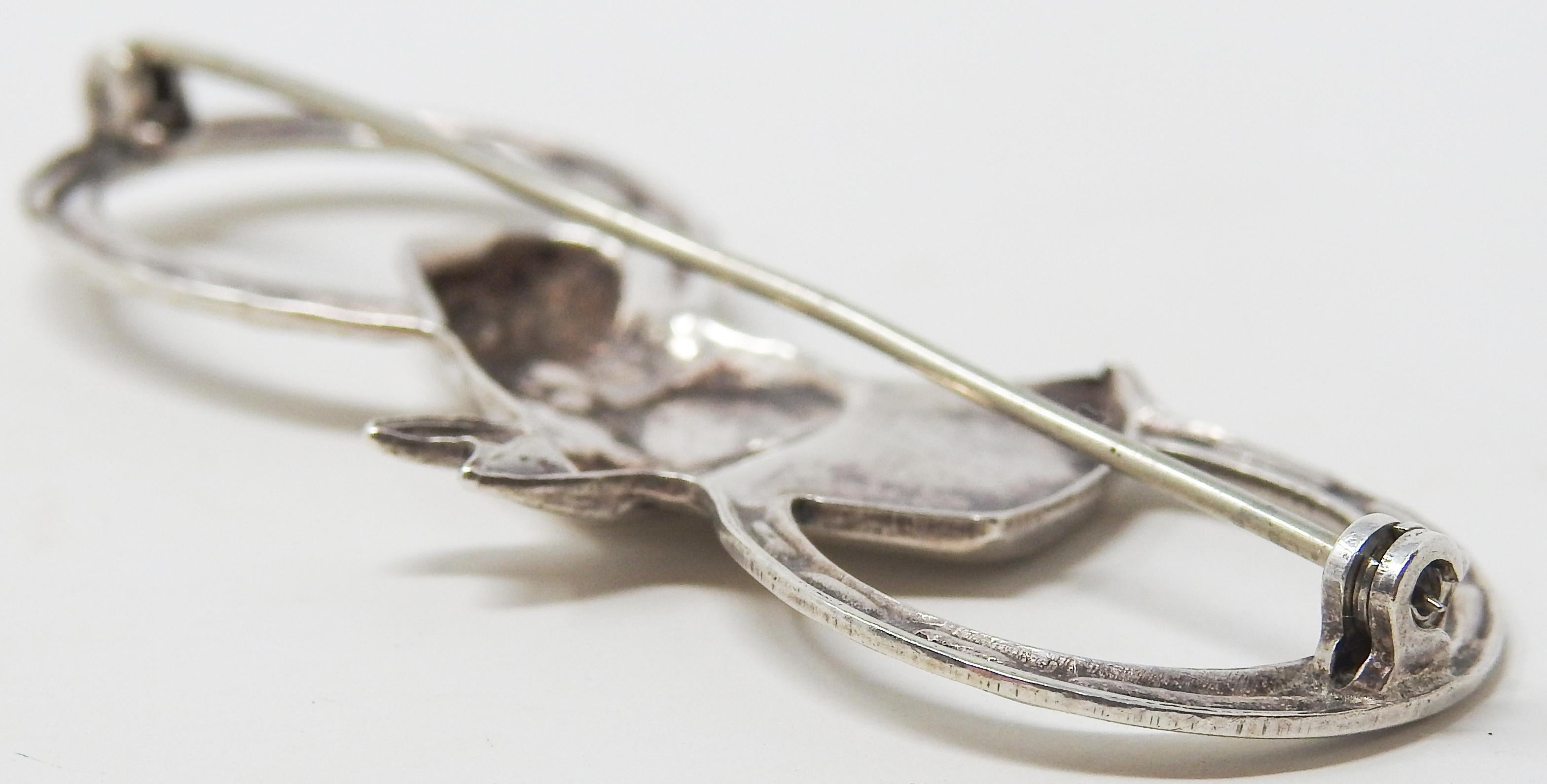 Sterling Silver Horseshoe and Horse Head Brooch In Fair Condition For Sale In Cookeville, TN