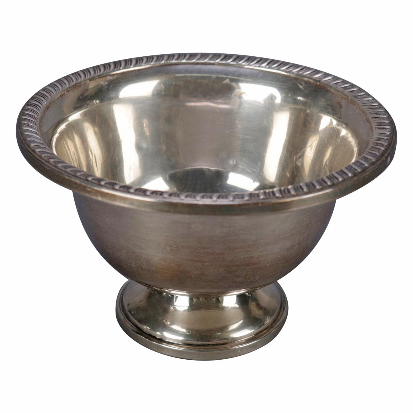 Sterling Silver Hunt Silver Co. Spun 
Weighted Holloware Compote, 20th Century