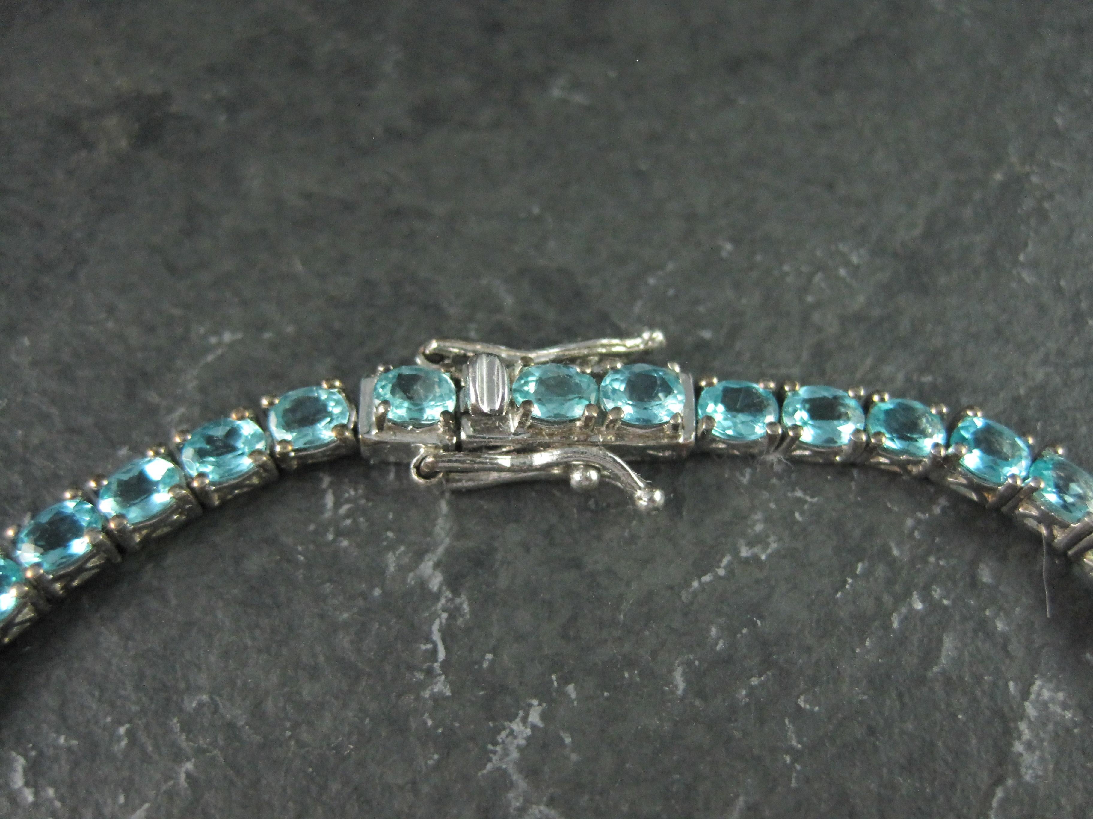Pulsera de tenis de turmalina azul helada de plata de ley 8 pulgadas en Excelente estado para la venta en Webster, SD
