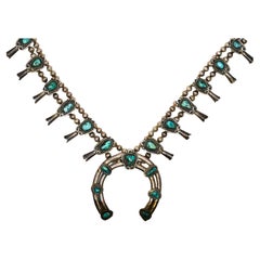 Indische Squash-Blumen-Halskette aus Sterlingsilber, 211.2 g