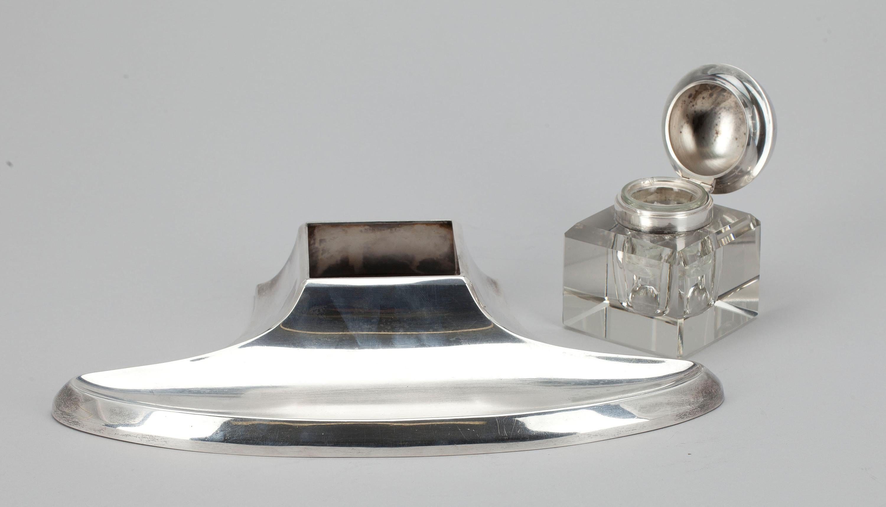 Sterling Silver Inkwell Made by Gösta Helenius, Ábo Sweden, 1928 In Good Condition For Sale In Paris, FR