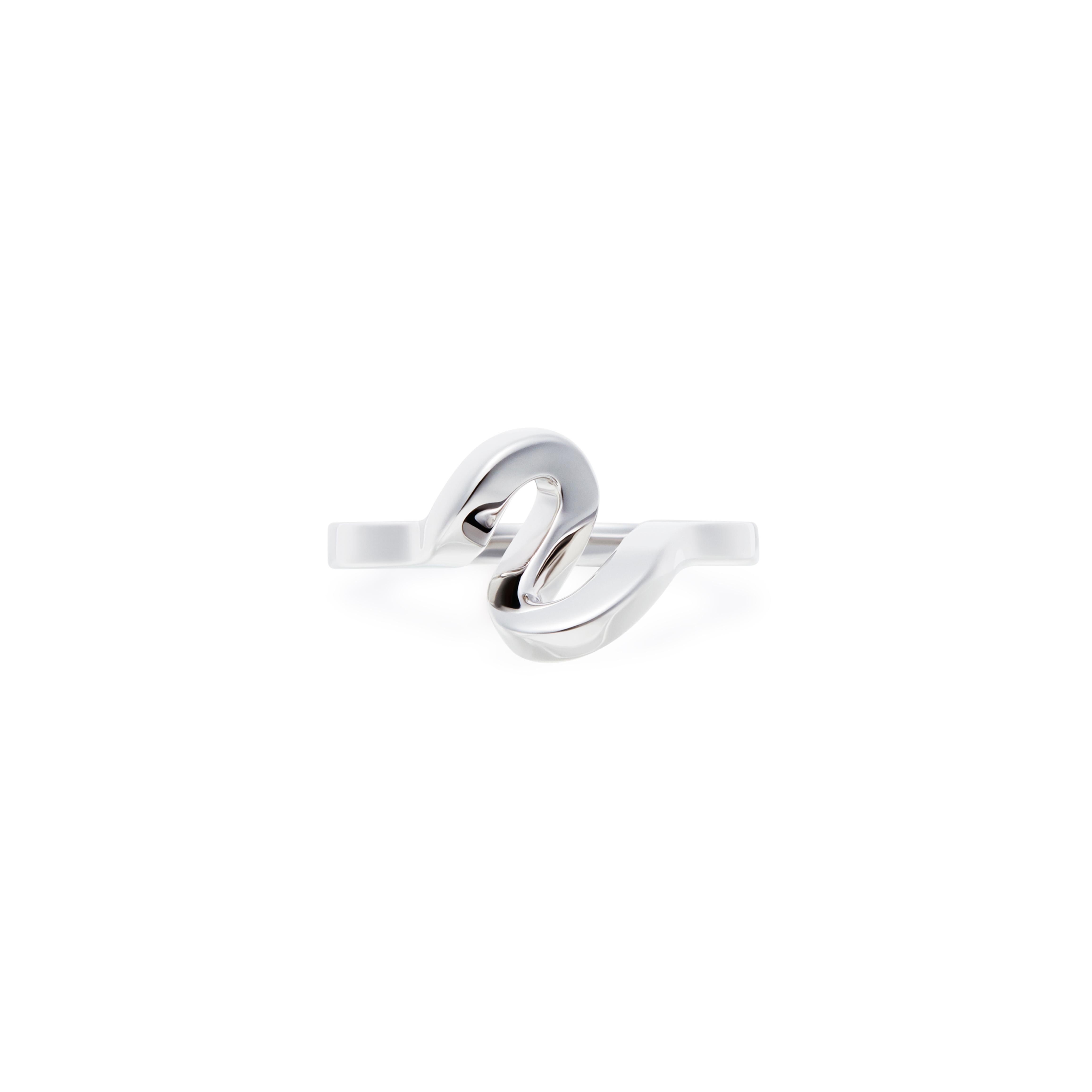 The interstellar ring is from the Nova 01 collection inspired by the supernova. Energetic in its design with a sleek and modern twist. Multiple sizes available