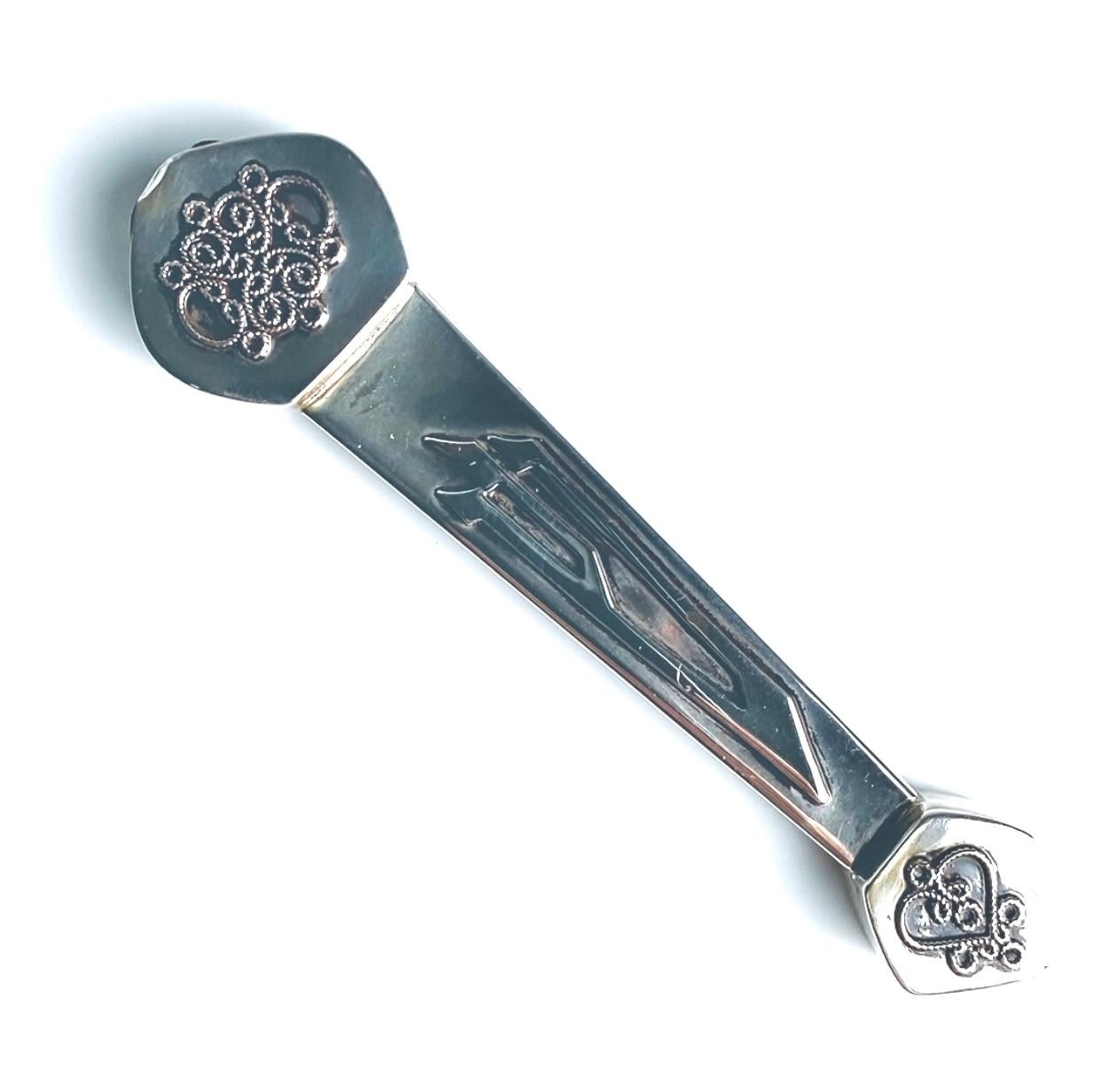 Sterling Silver Israeli Mezuzah Stamped “ST .925 Made in Israel” For Sale 3