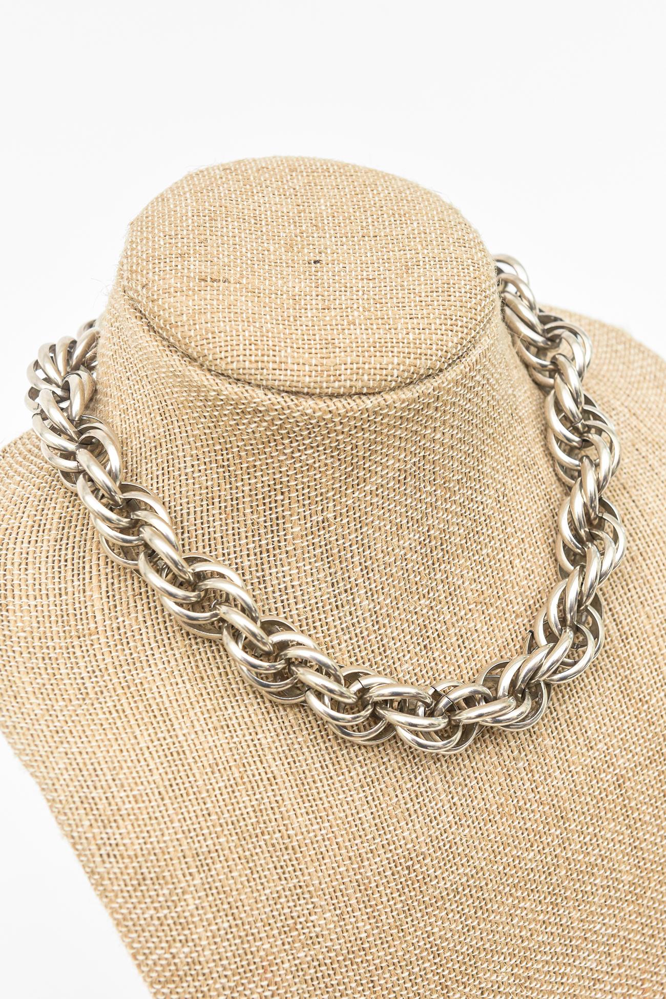 Sterling Silver Vintage Italian Hallmark Twisted Link Sculptural Collar Necklace For Sale 3