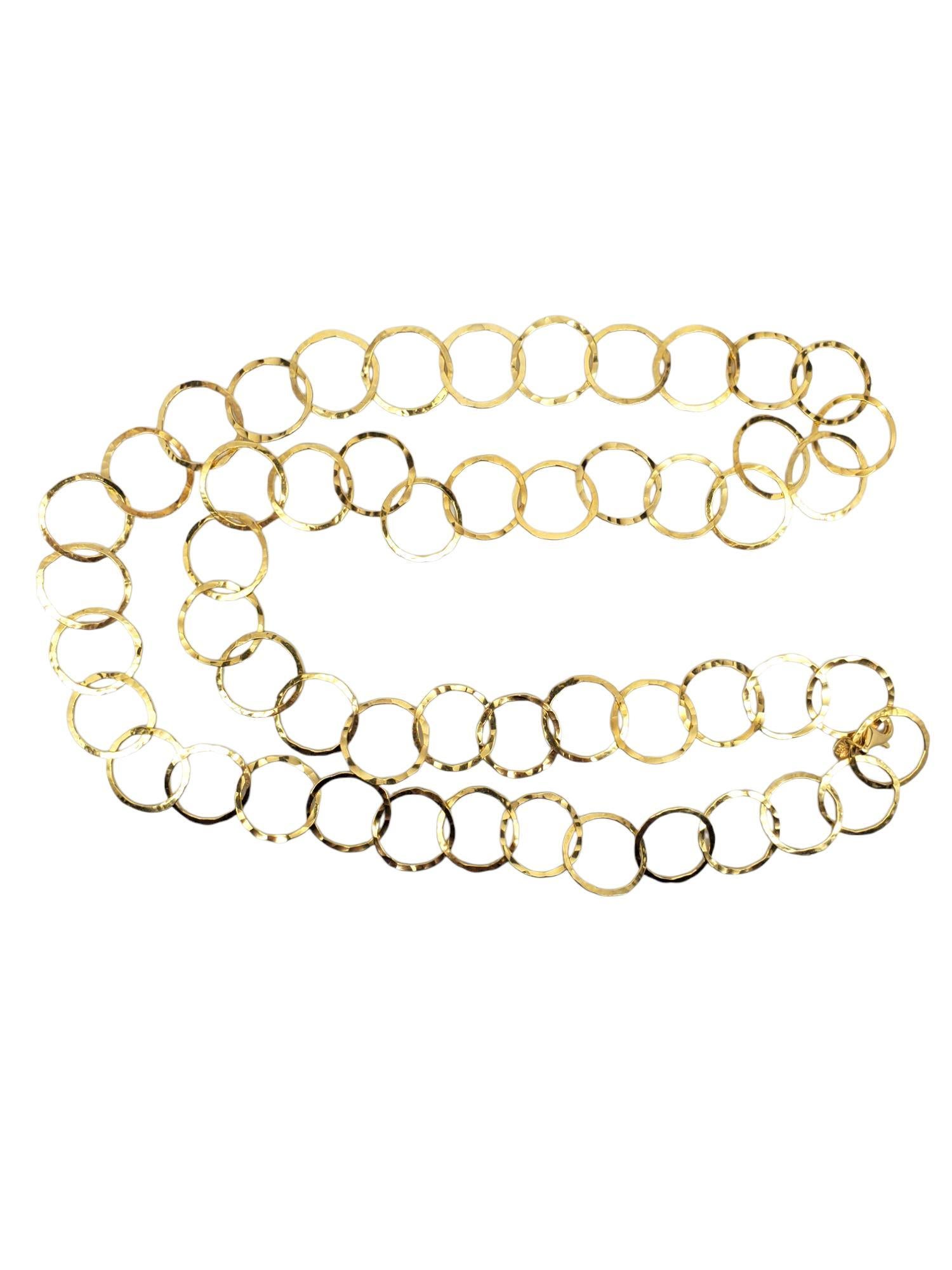 Collana a catena con cerchio martellato in argento Sterling Italy Gold-Tone #21155 In condizioni buone in vendita a Washington Depot, CT