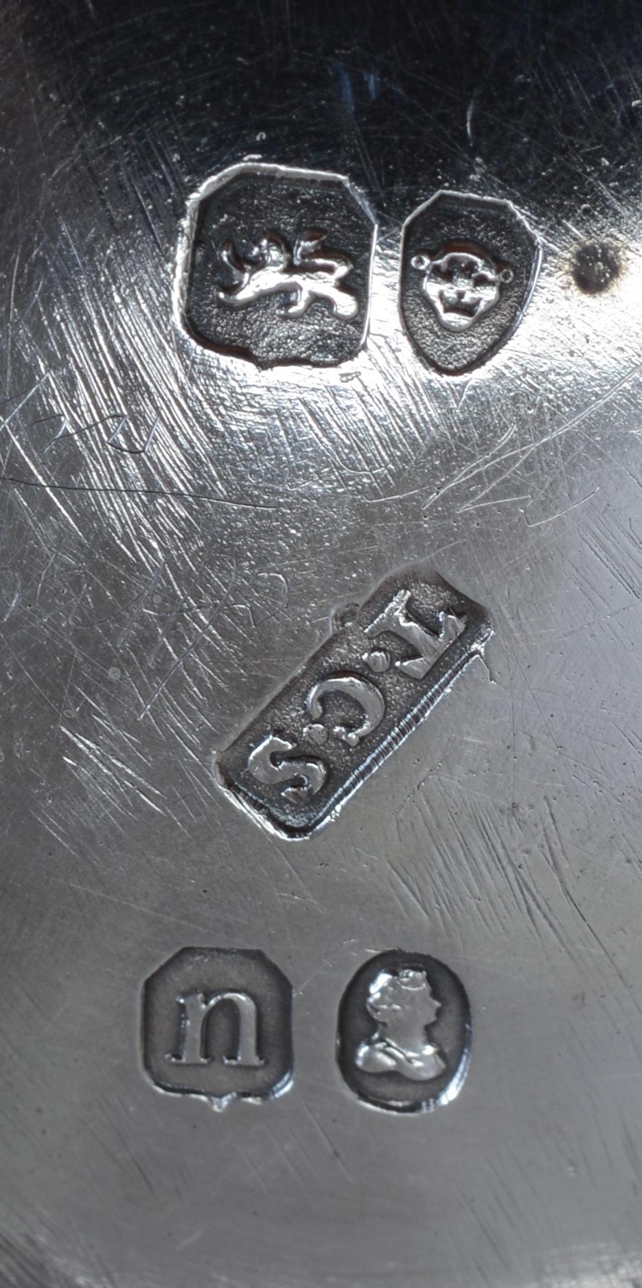 Début du XIXe siècle Pot à confiture ou à moutarde en argent sterling avec revêtement en cobalt d'origine par Savory, 1828/29 en vente
