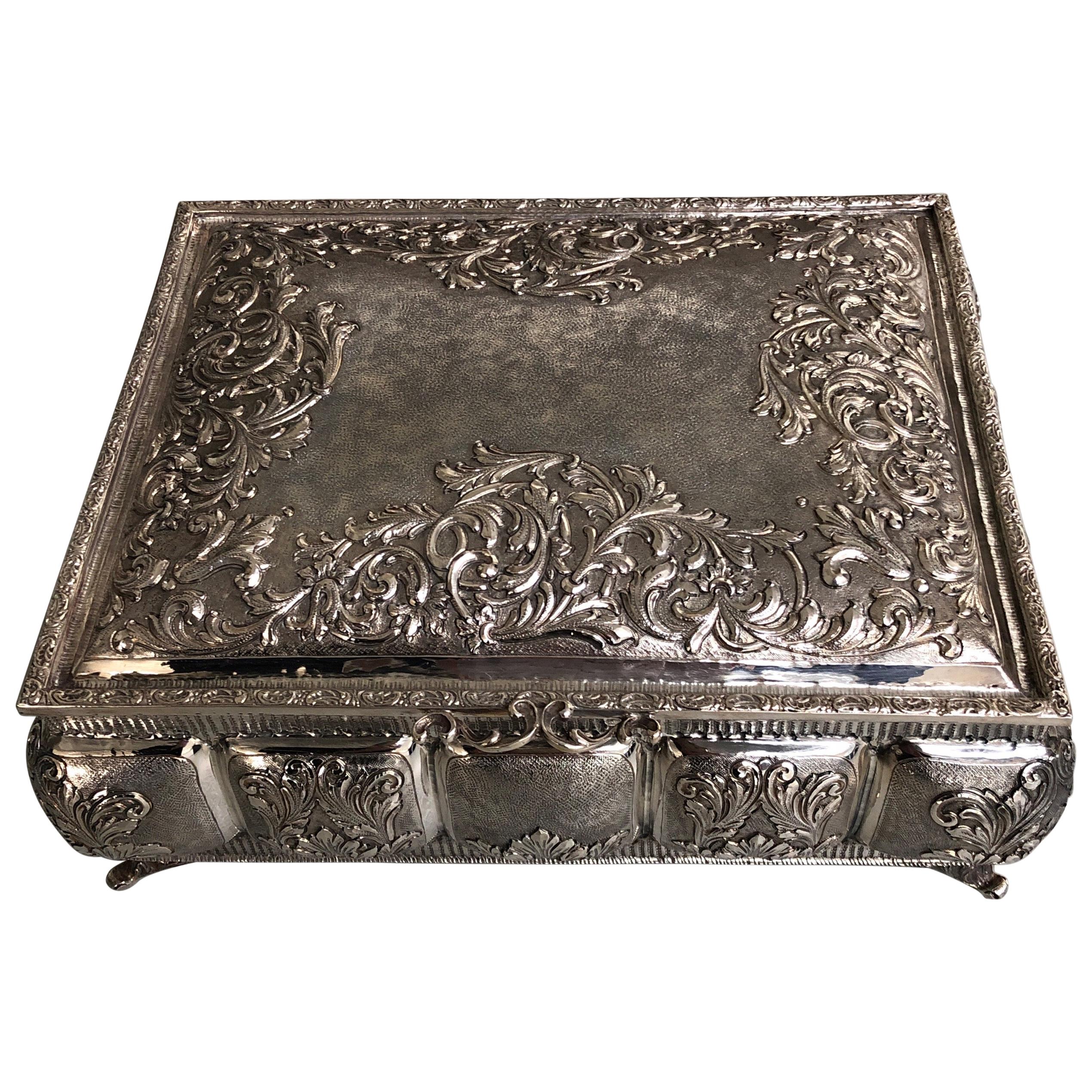 Sterling Silver Jewellery Box, Completely Handmade, Made in Italy For Sale