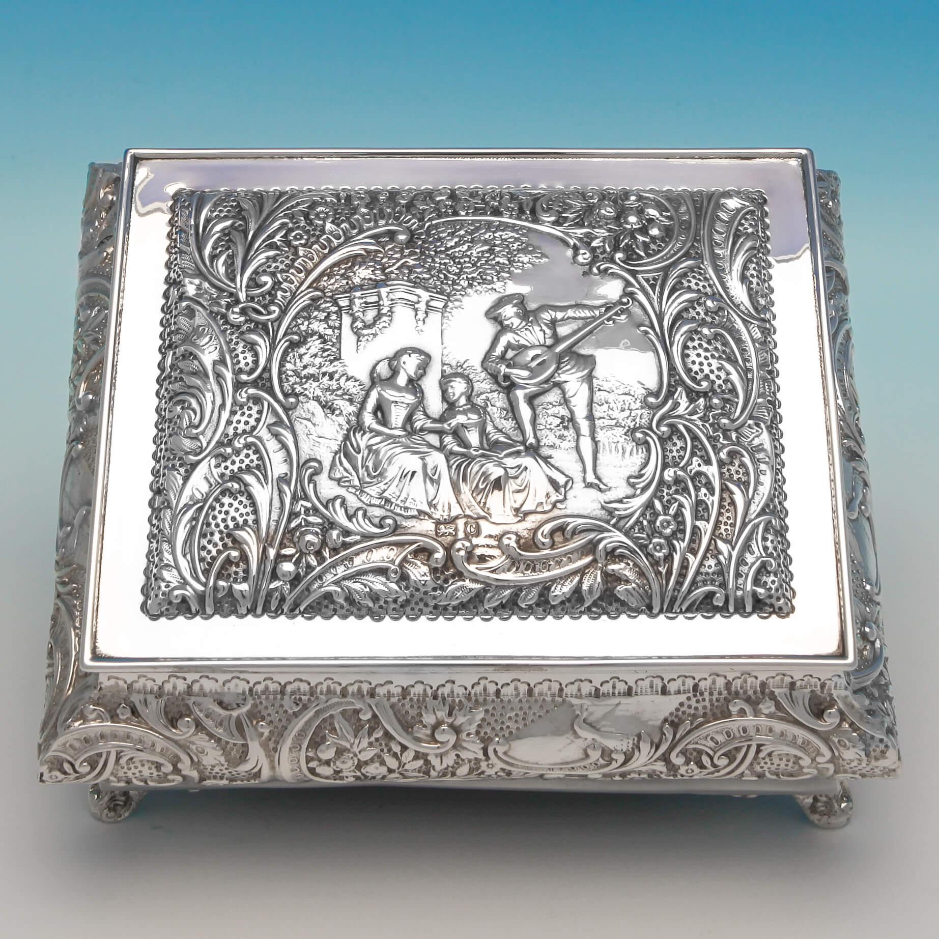 English Large Antique Art Nouveau Period Sterling Silver Jewellery Box from 1902 