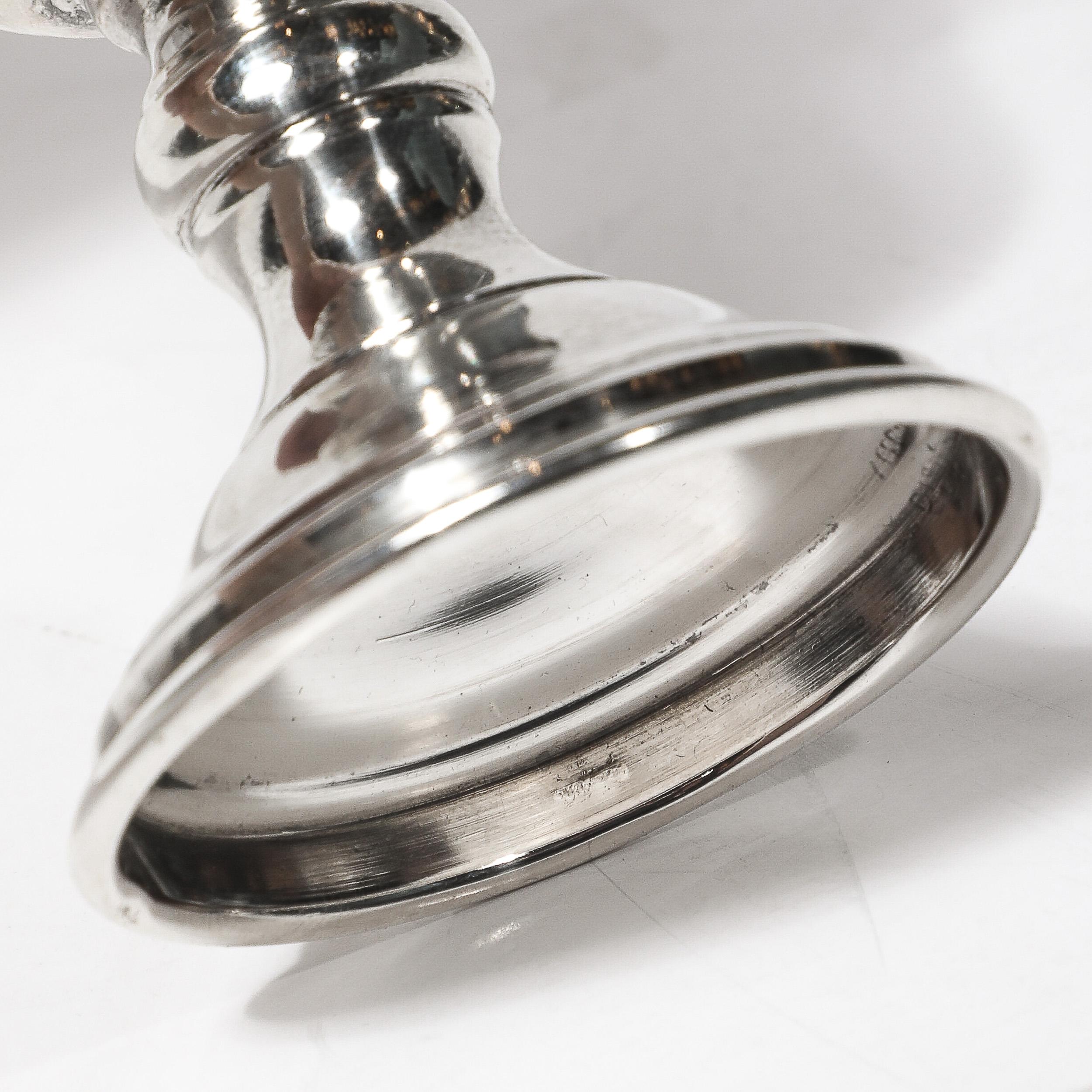 Copa de Kiddush de Plata de Ley con Detalles Lineales Labrados a Mano y Motivo de la Estrella de David en venta 4