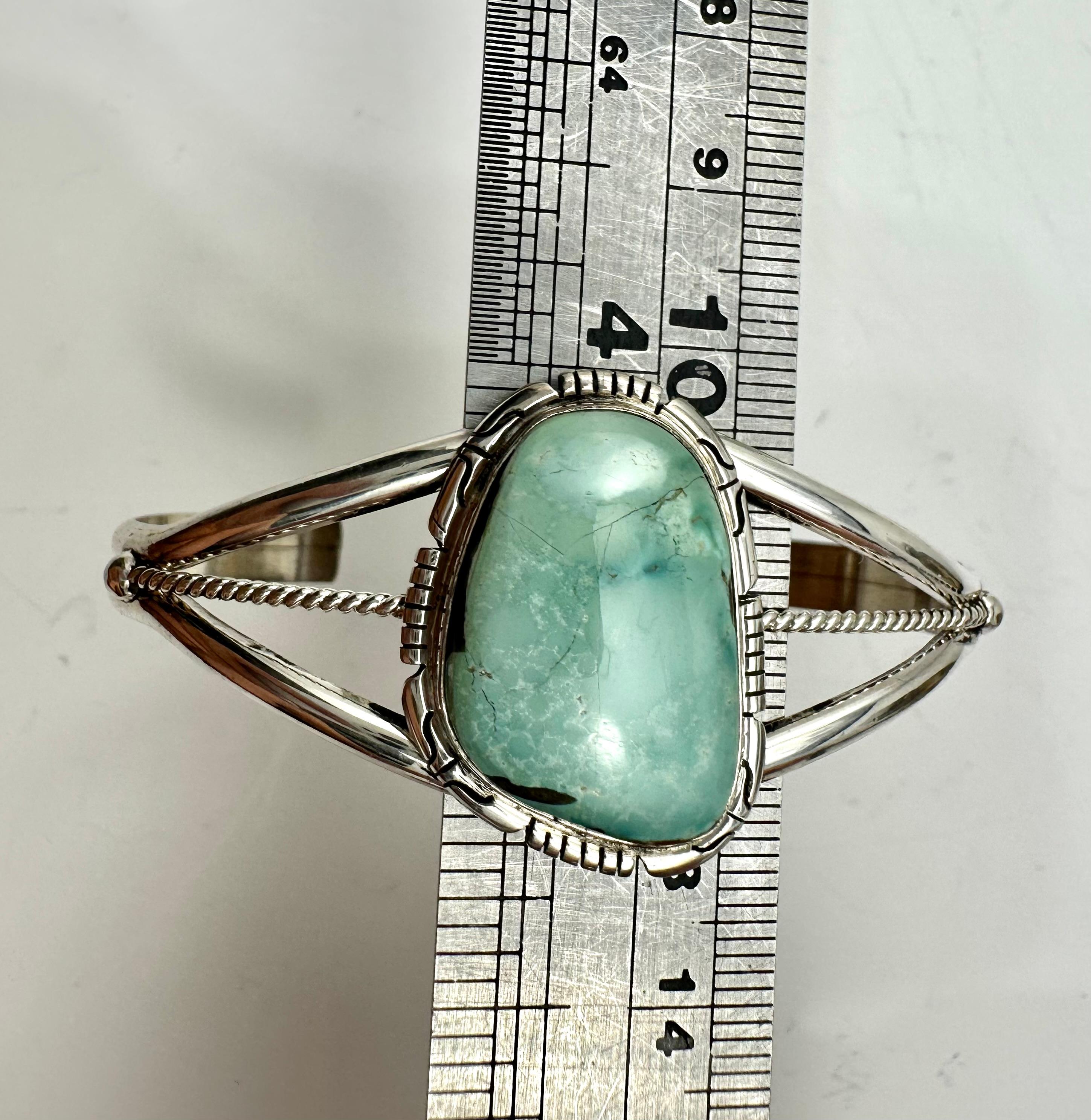 Sterling Silver Kingman Turquoise Cuff Bracelet by Navajo Artist Dave Skeets In New Condition For Sale In Las Vegas, NV