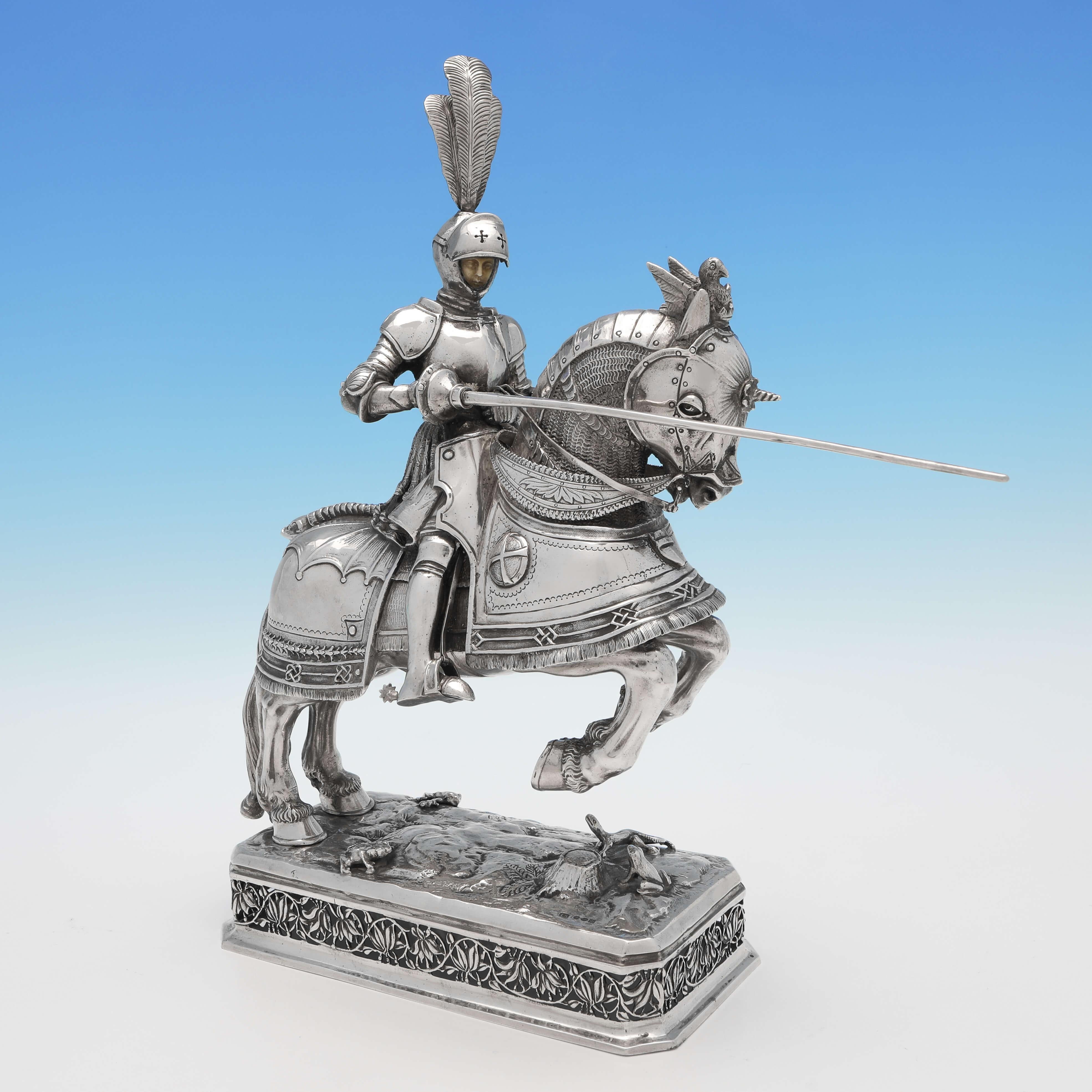 Pair of Sterling Silver Knights On Horseback, Import Marked London 1927 For Sale 5