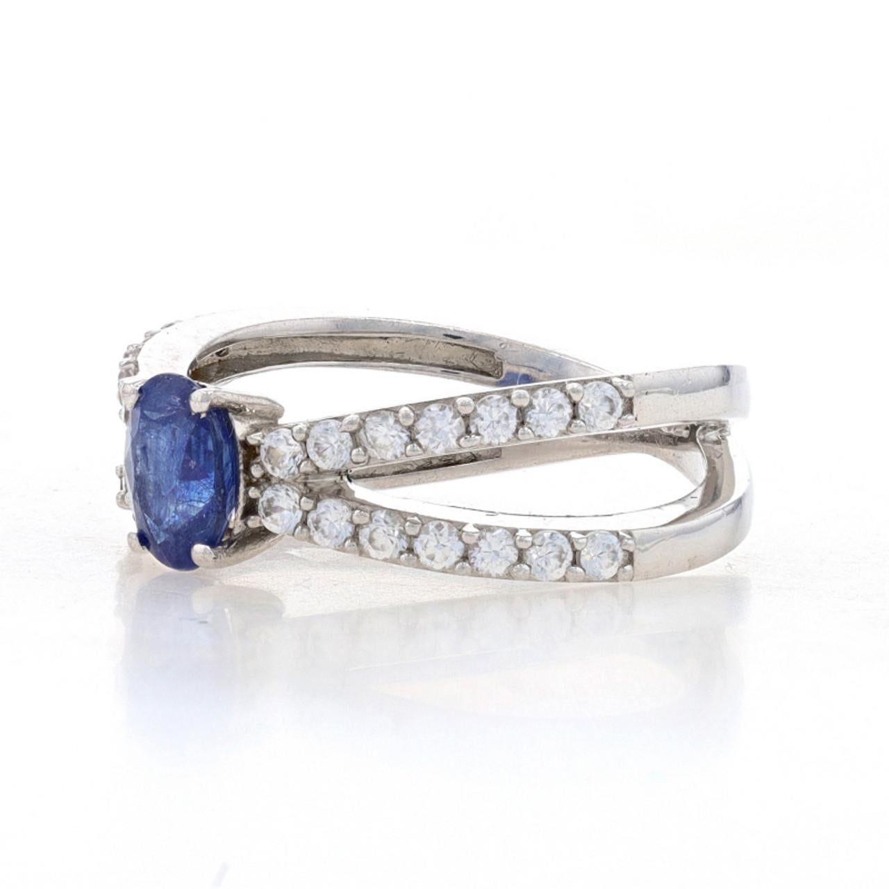 Round Cut Sterling Silver Kyanite & White Topaz Ring 925 Oval Cut