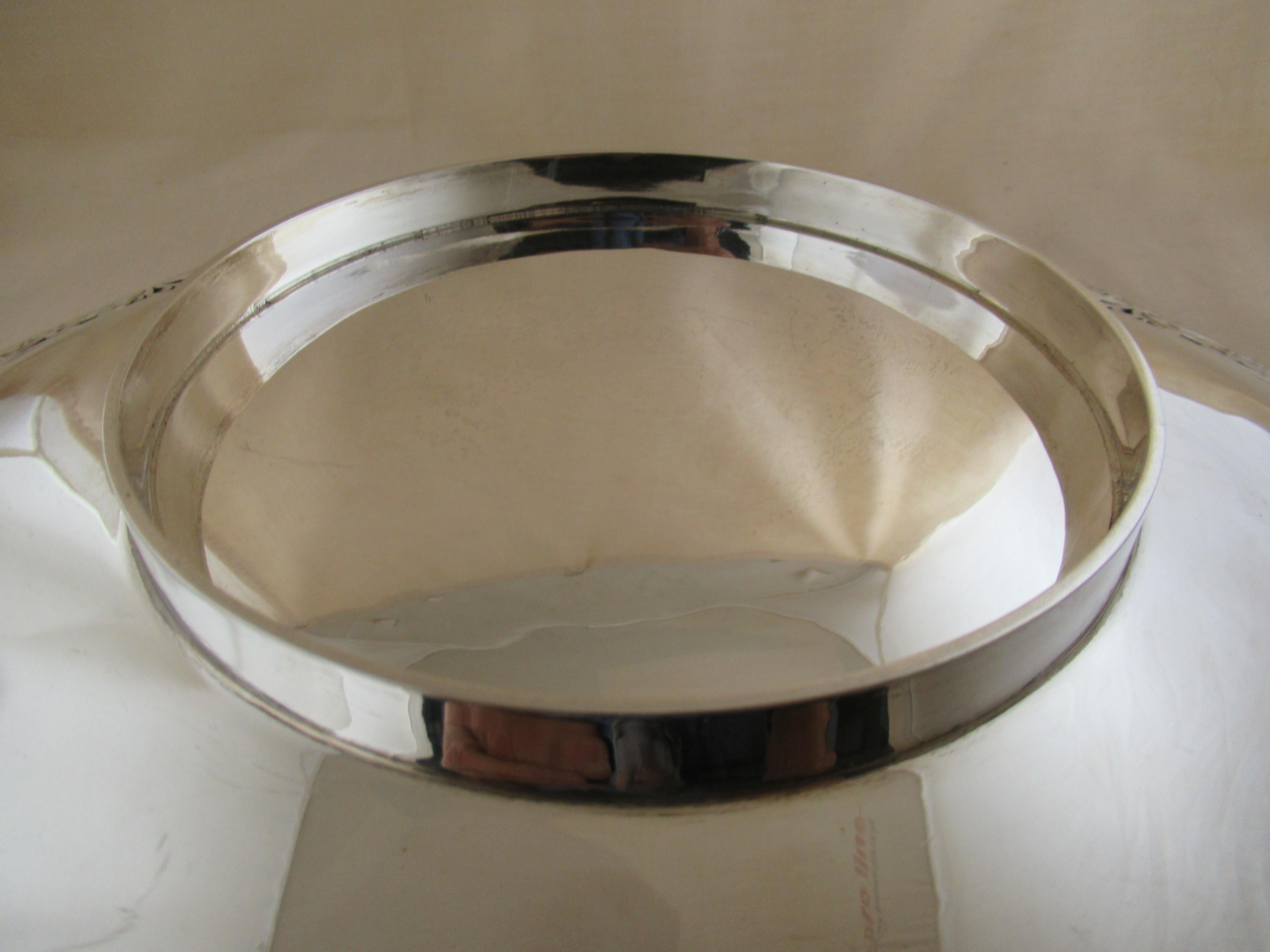 20th Century Sterling Silver LARGE SHALLOW PLATTER or FRUIT BOWL Hallmarked:- SHEFFIELD 1947 For Sale