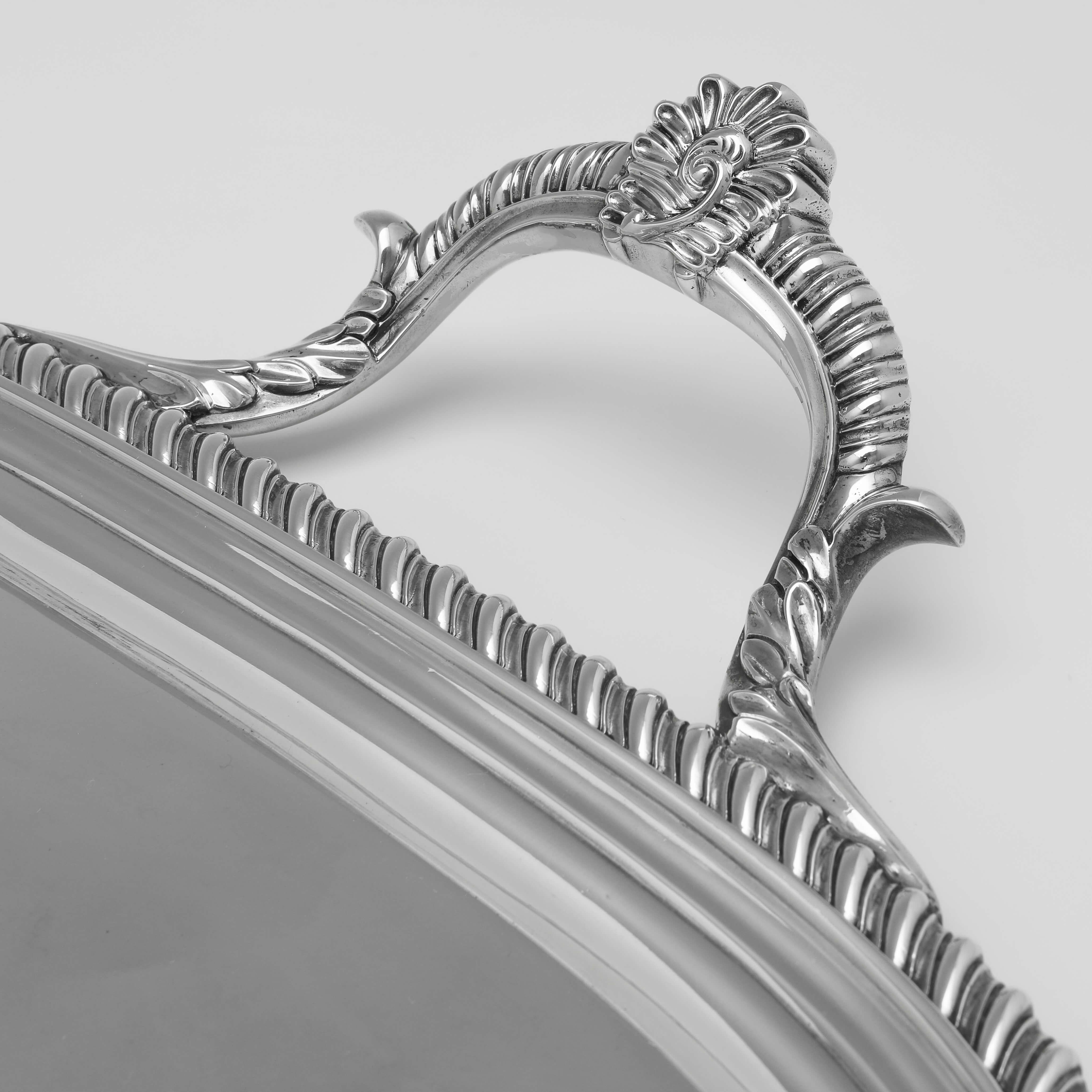 Early 19th Century Large Regency Period Antique Sterling Silver Tray - London 1813 - 5.44kg Weight For Sale