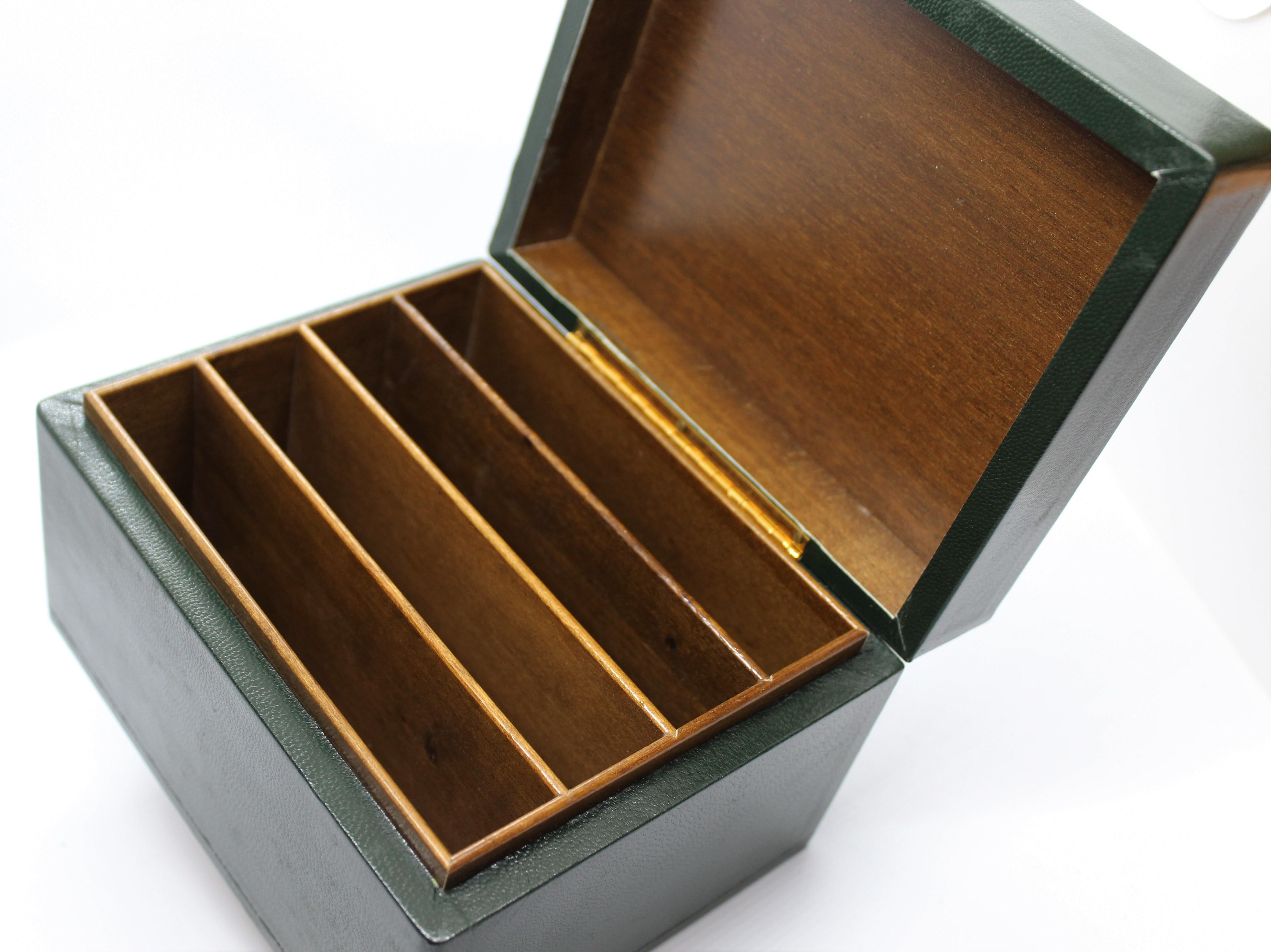 Sterling Silver, Leather, Document Box, Raphael, Green, Handcrafted, Italy In Excellent Condition For Sale In Firenze, IT