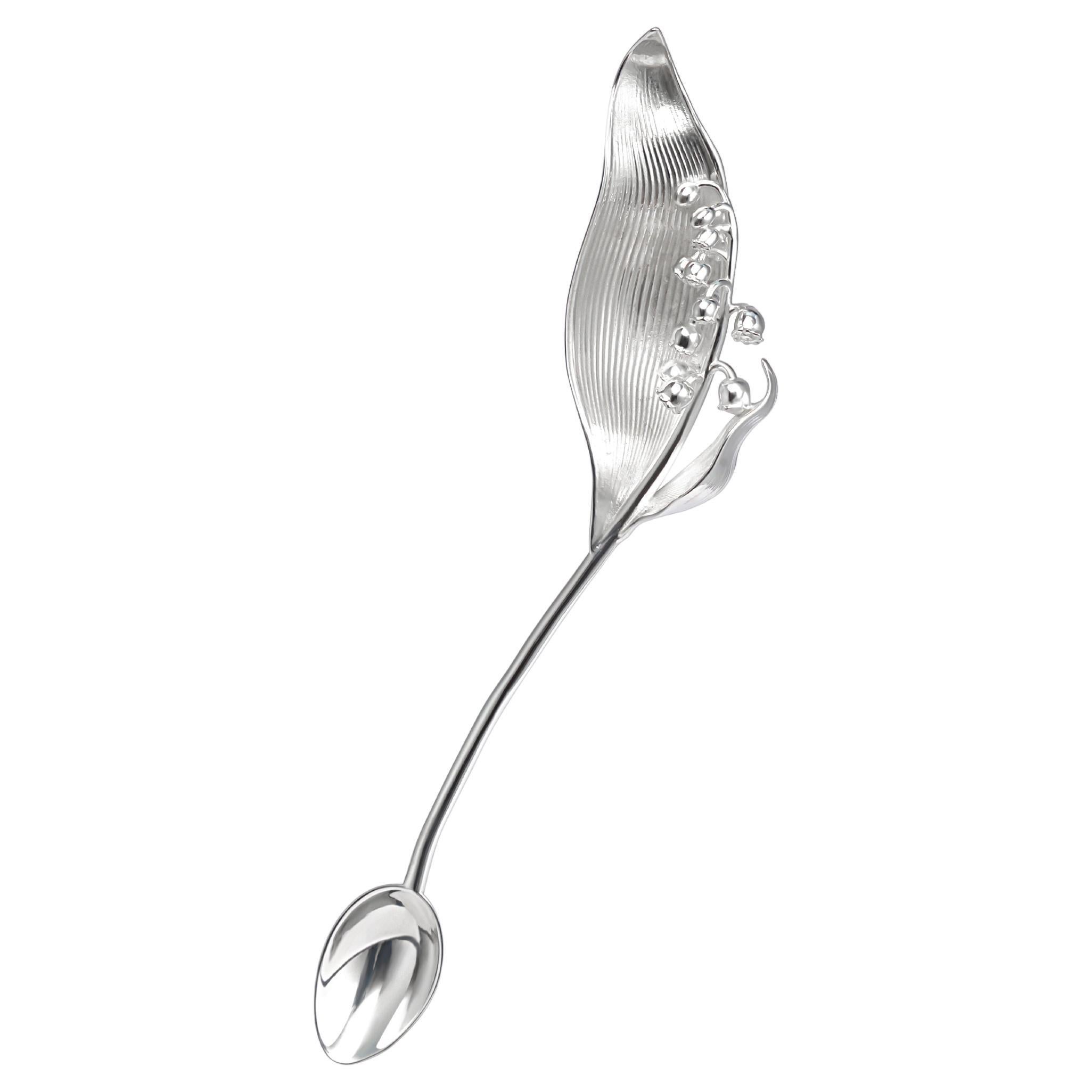 Cucchiaio in argento Sterling Lily of the Valley con dettaglio di foglie scultoree in vendita