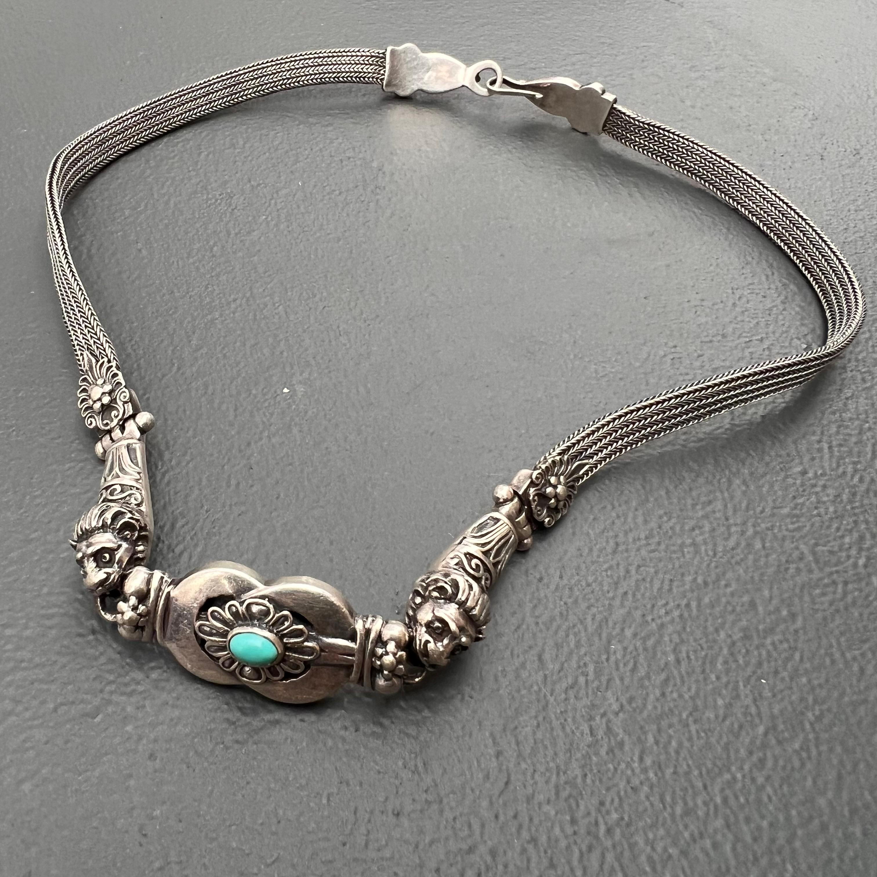 Greek Revival Sterling Silver Lion Head Collar Necklace For Sale