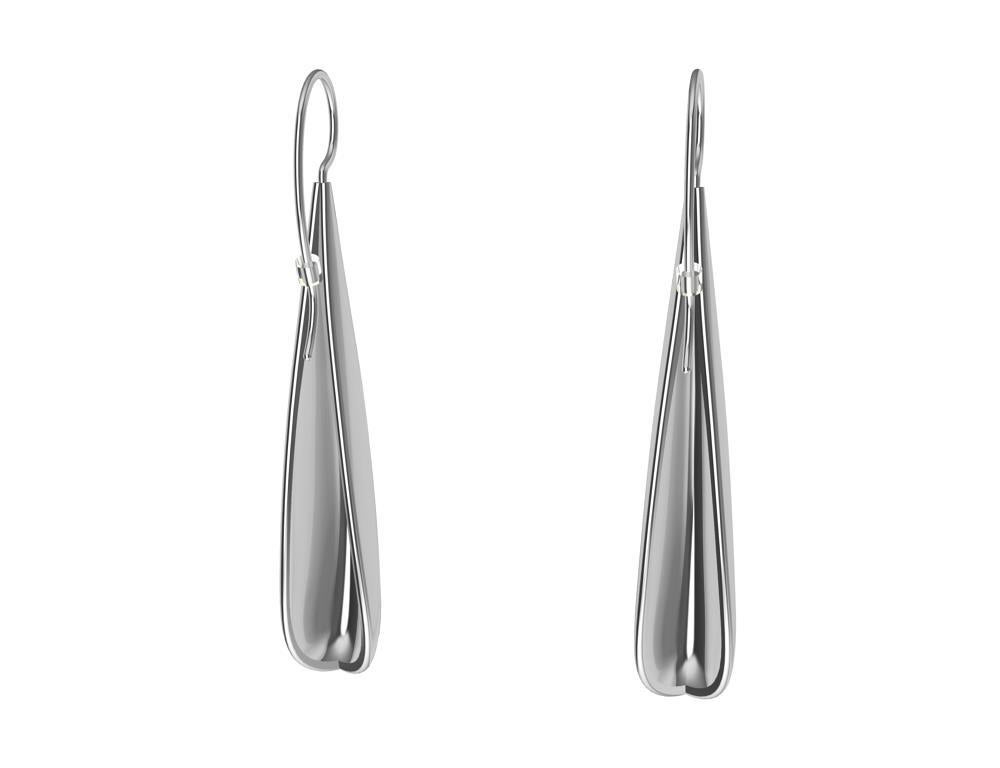 Sterling Silver Long Teardrop Drop Earrings In New Condition For Sale In New York, NY