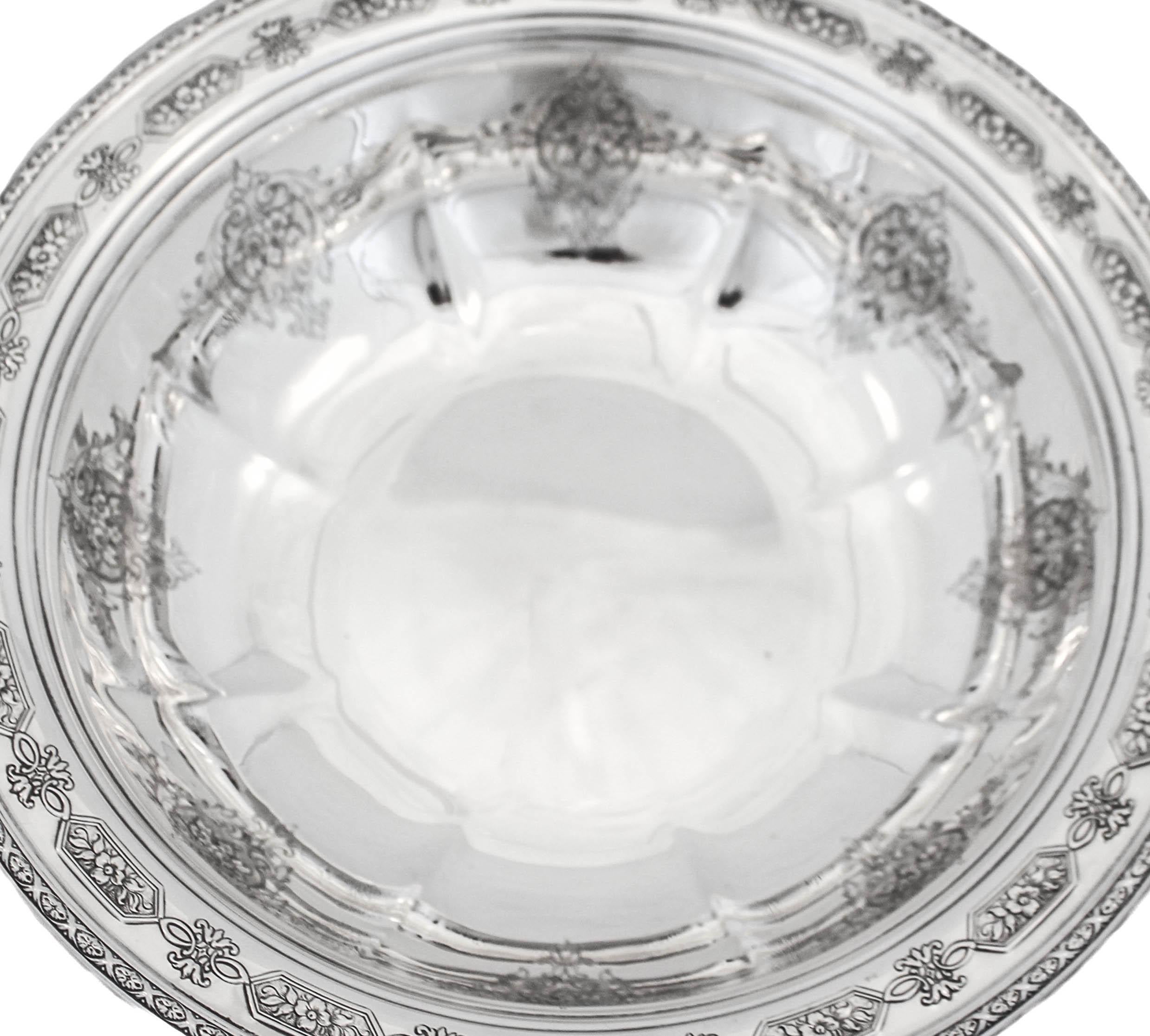 Sterling Silver “Louis XIV” Bowl In Excellent Condition For Sale In Brooklyn, NY
