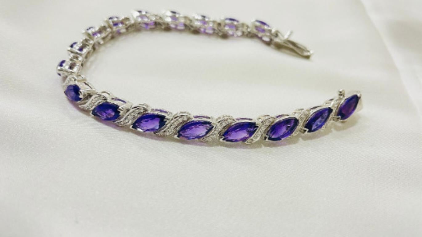 Sterling Silver Marquise Cut Amethyst Bracelet Gift for Women In New Condition For Sale In Houston, TX