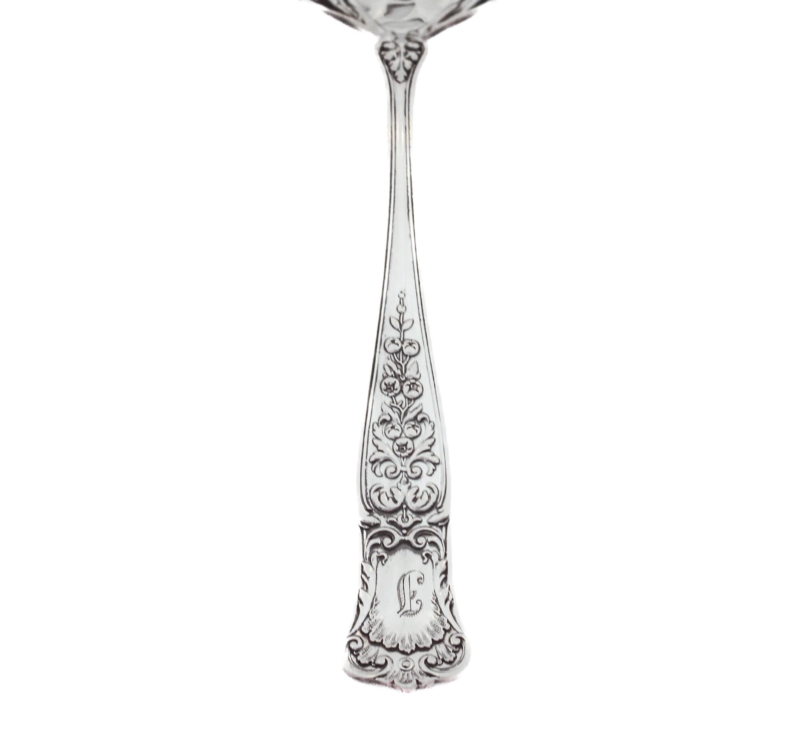 Sterling Silver “Maryland” Serving Spoon In Excellent Condition For Sale In Brooklyn, NY