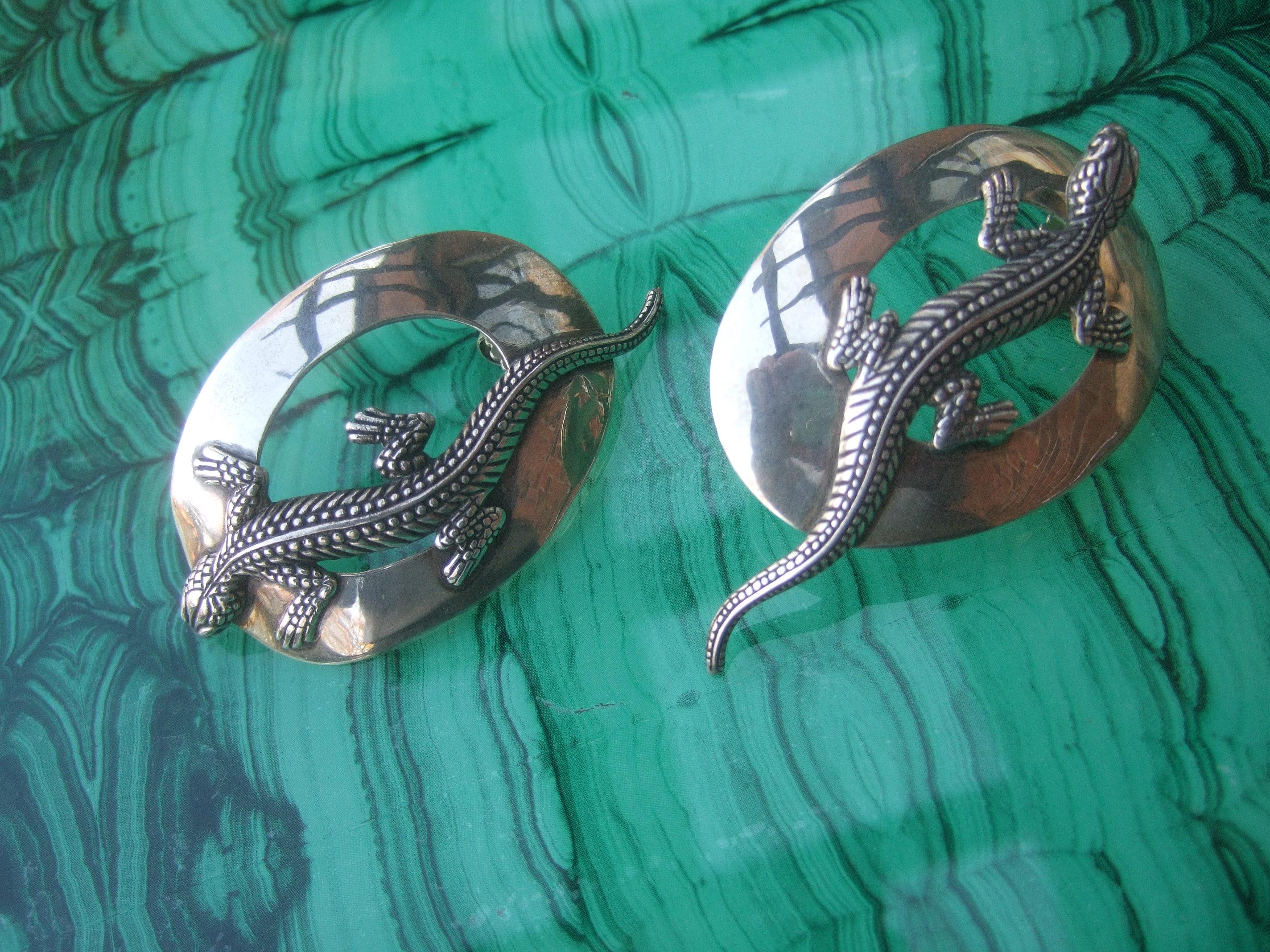 Sterling Silver Massive Figural Lizard Artisan Pierced Earrings c 1990 For Sale 8