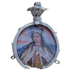 Reliquiario a medaglione in argento 925 - 18° secolo