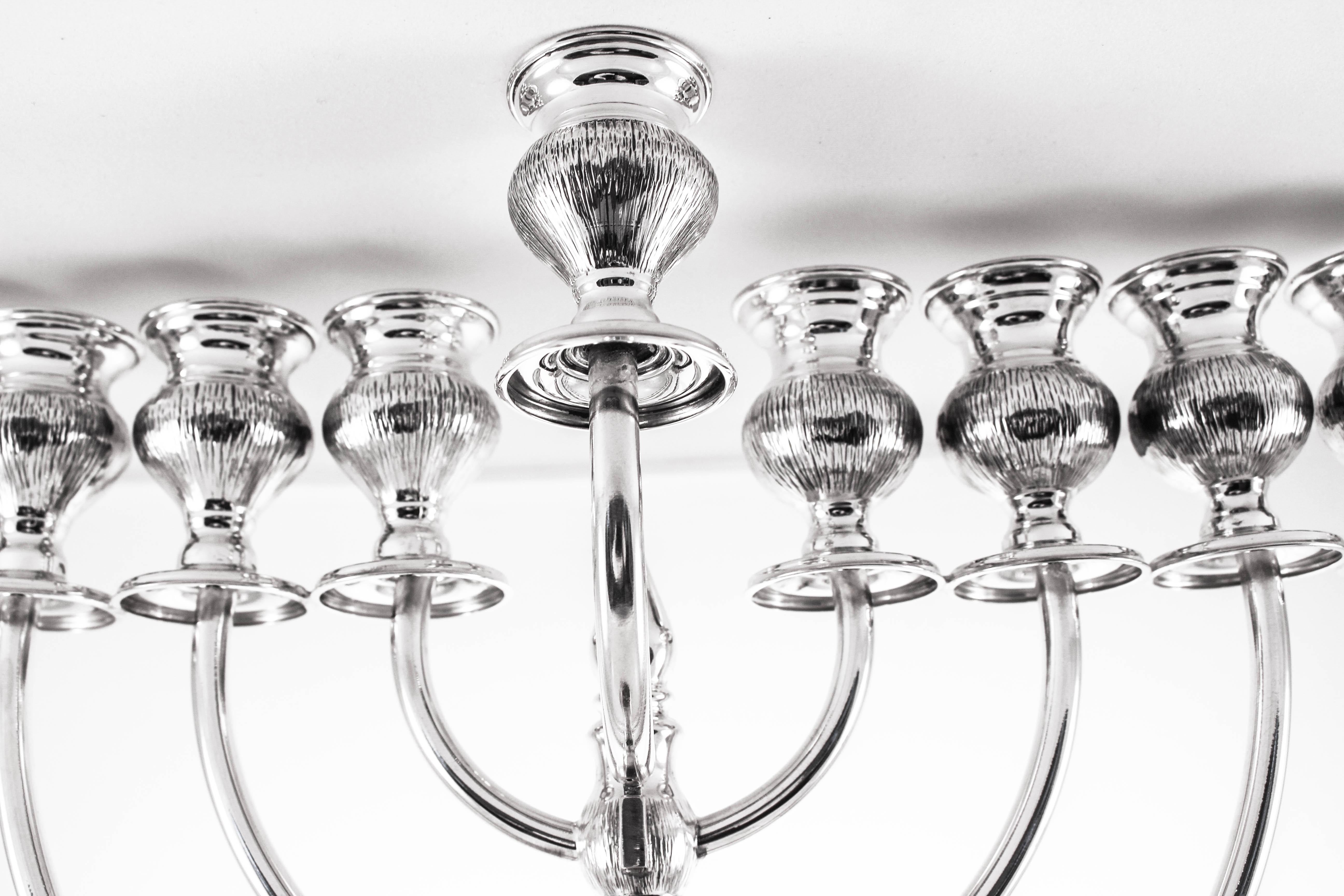 XXIe siècle et contemporain Menorah en argent sterling en vente