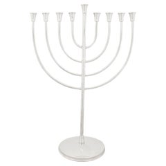 Menorah de plata de ley