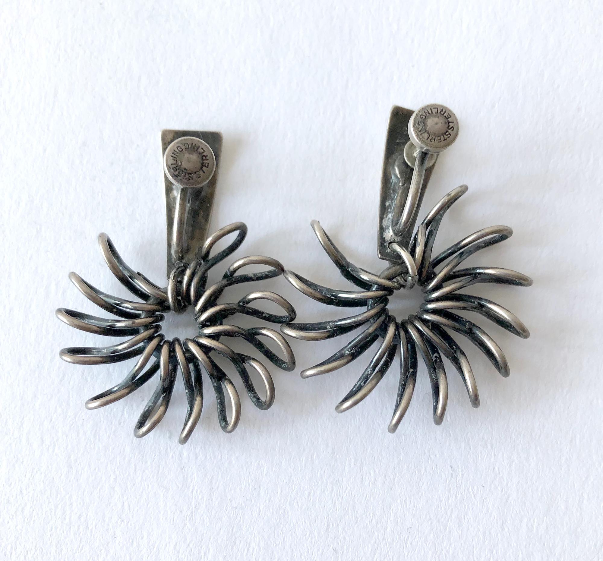 Sterling Silver Midcentury American Modernist Handmade Pinwheel Earrings In Good Condition In Palm Springs, CA