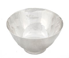 Cuenco moderno de mediados de siglo de plata de ley de Tiffany & Co.