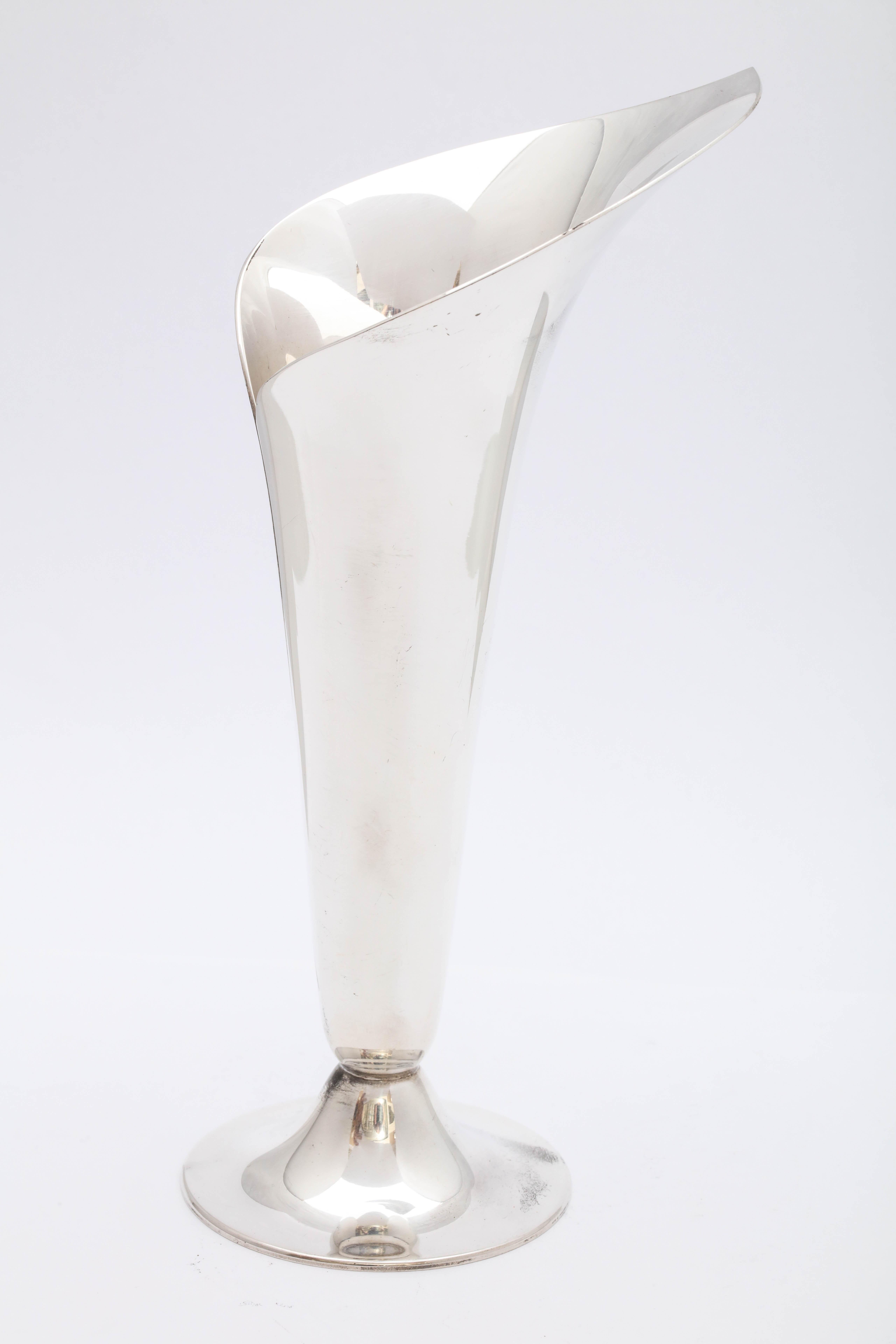 Sterling Silver Mid-Century Modern Calla Lily - Form Vase by Tiffany & Co. 7
