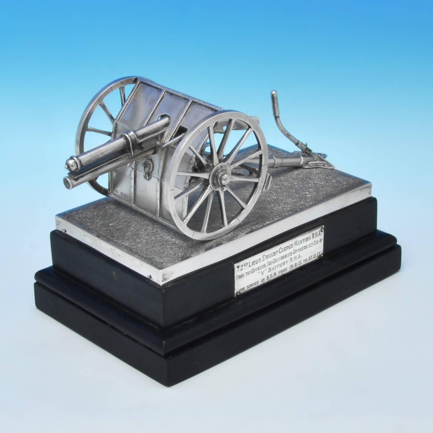 Hallmarked in London in 1919 by Goldsmiths & Silversmiths Co., this Sterling Silver Model of a Field Gun is particularly well crafted, with fine attention to detail. The model measures 9.5 inches (24cm) wide, 5 inches (12.5cm) deep and 6 inches