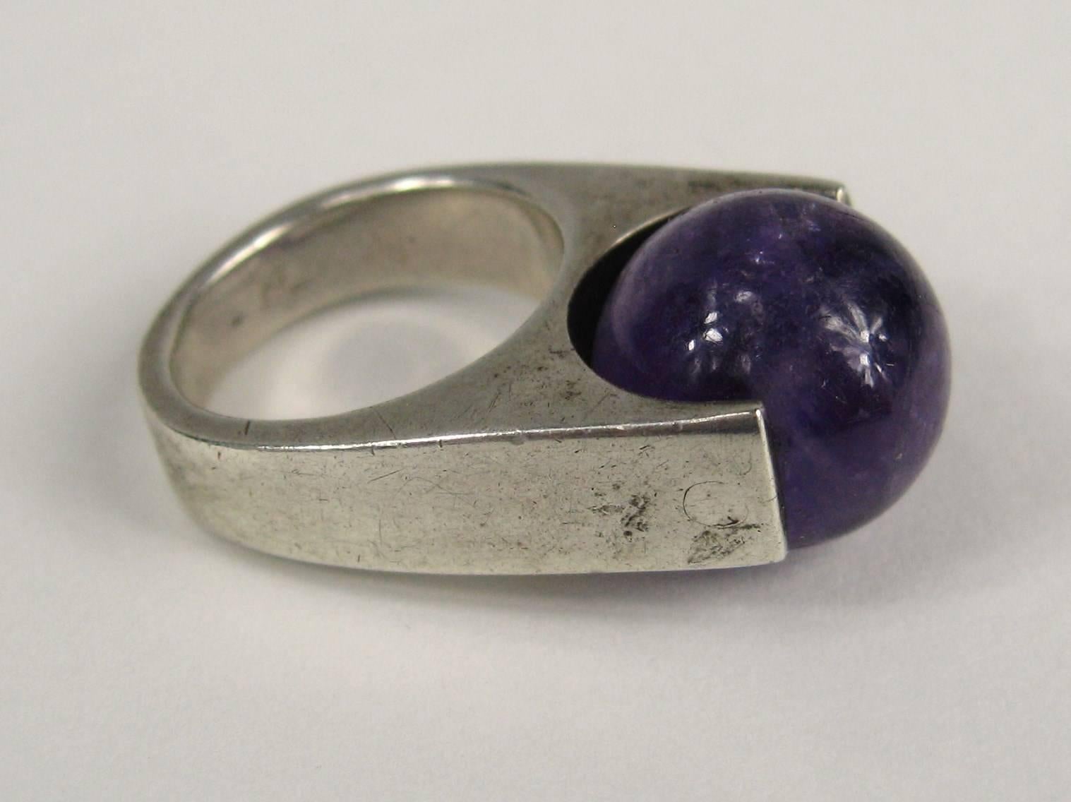 Sterling Silver Modernist Amethyst Ring  In Good Condition In Wallkill, NY